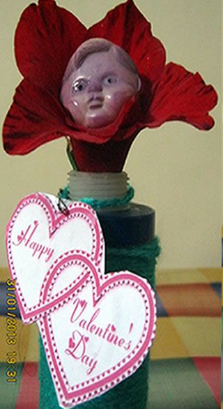 Hide & Seek Valentine Flower Vase