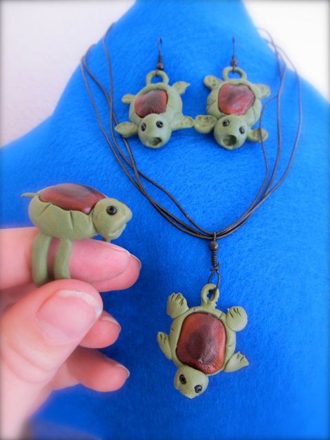 Sugru Turtles
