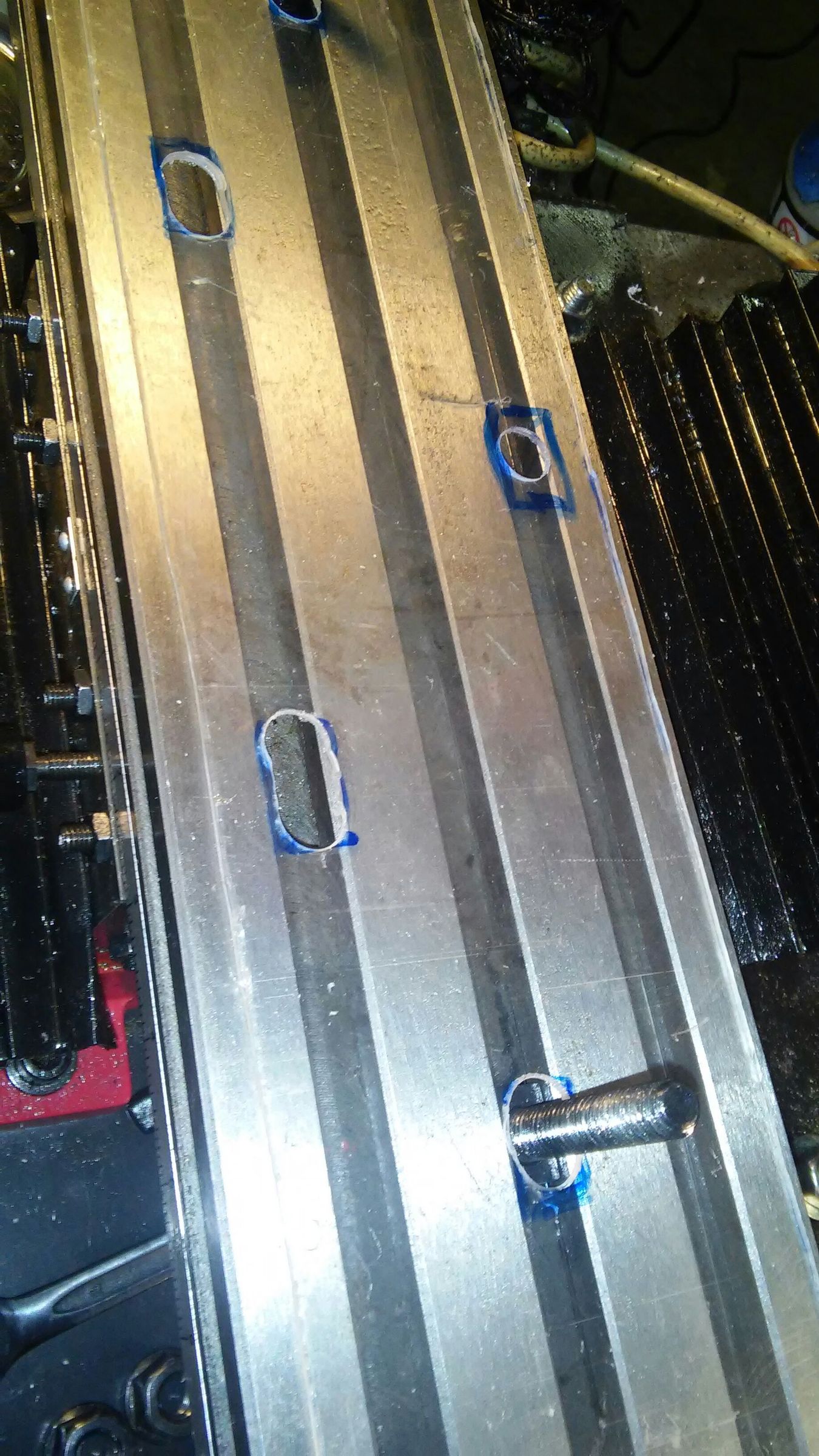 Add a "chip Tray" to X2 Mini Mill