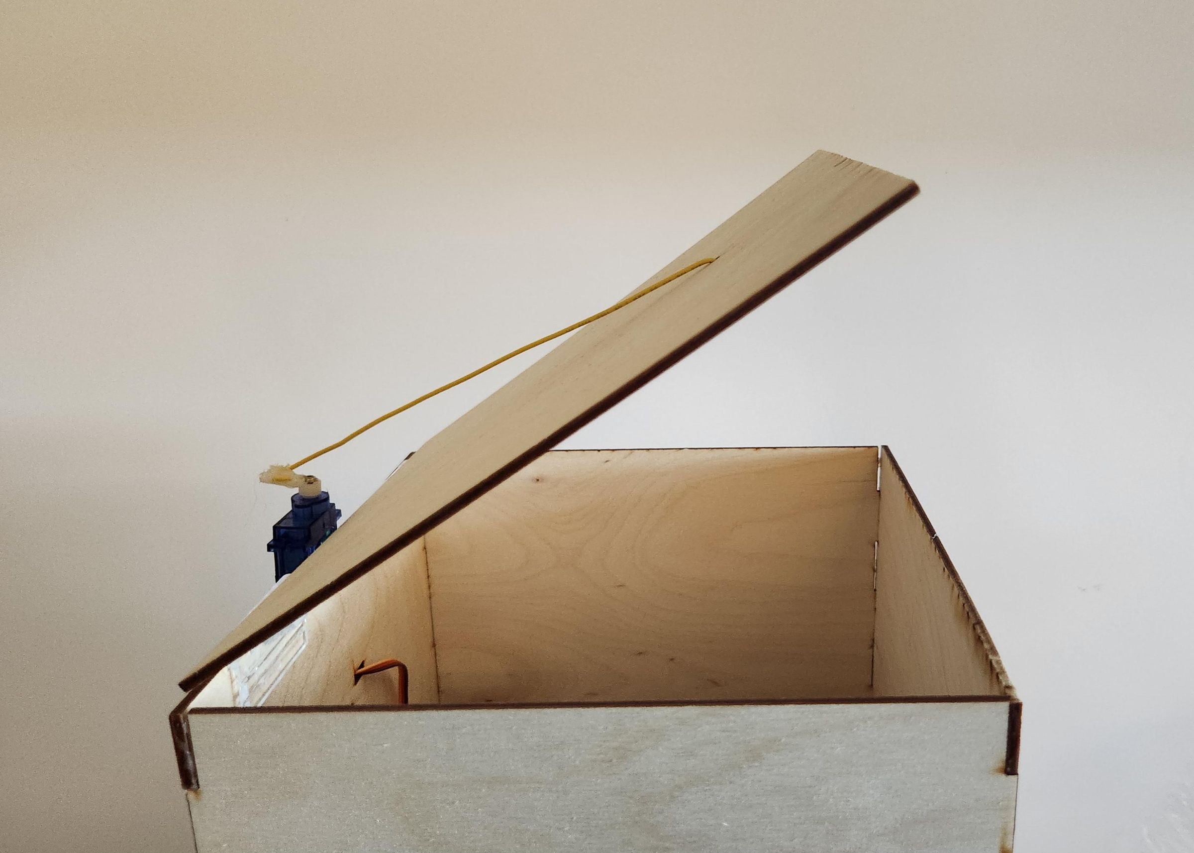 Remote Controlled Rover : 9 Steps (with Pictures) - Instructables