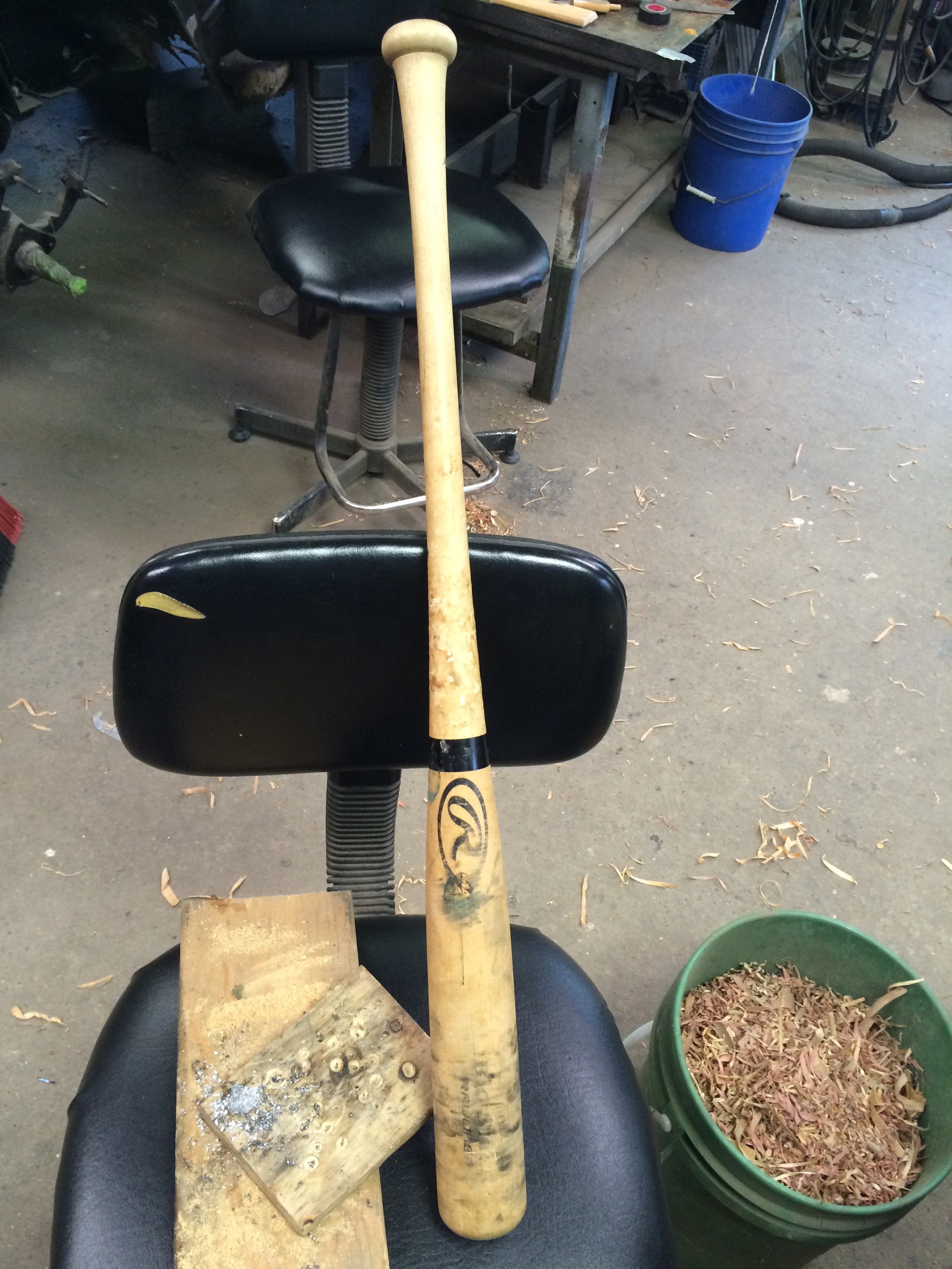 Corked Wooden Bat (illegal in Gameplay) 6 Steps Instructables