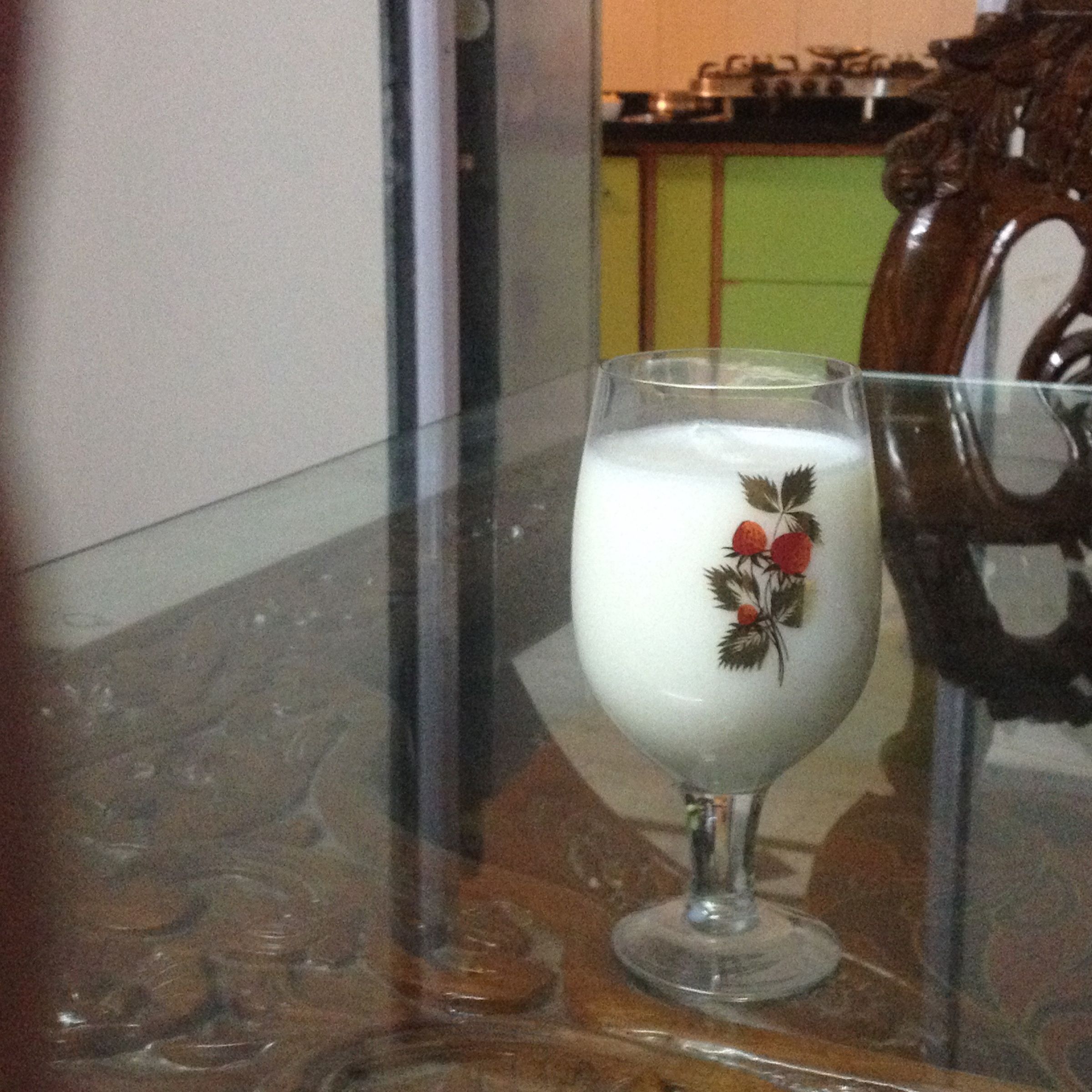 Lichi Valina  Milkshake