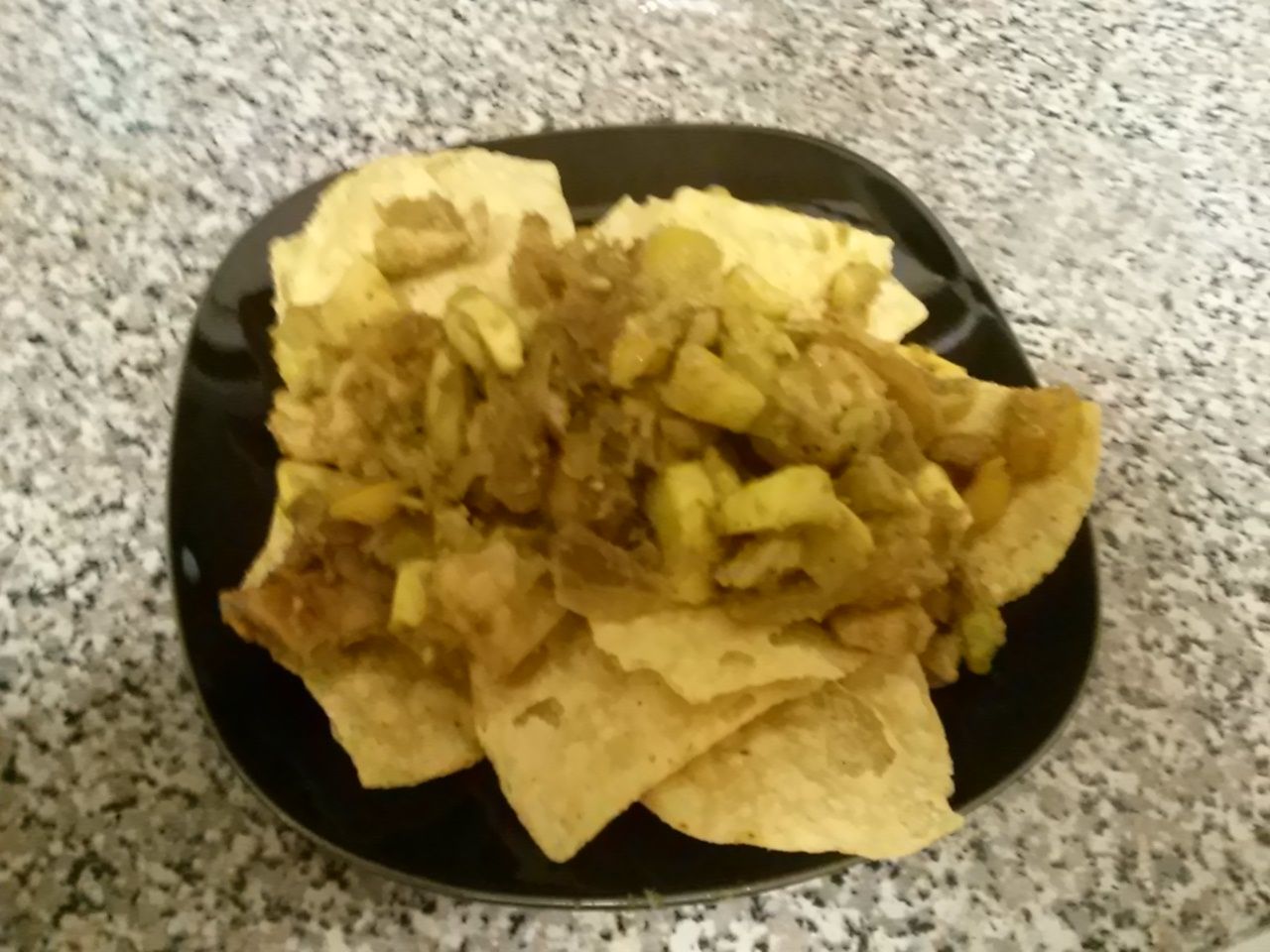 Aguacate Pollo