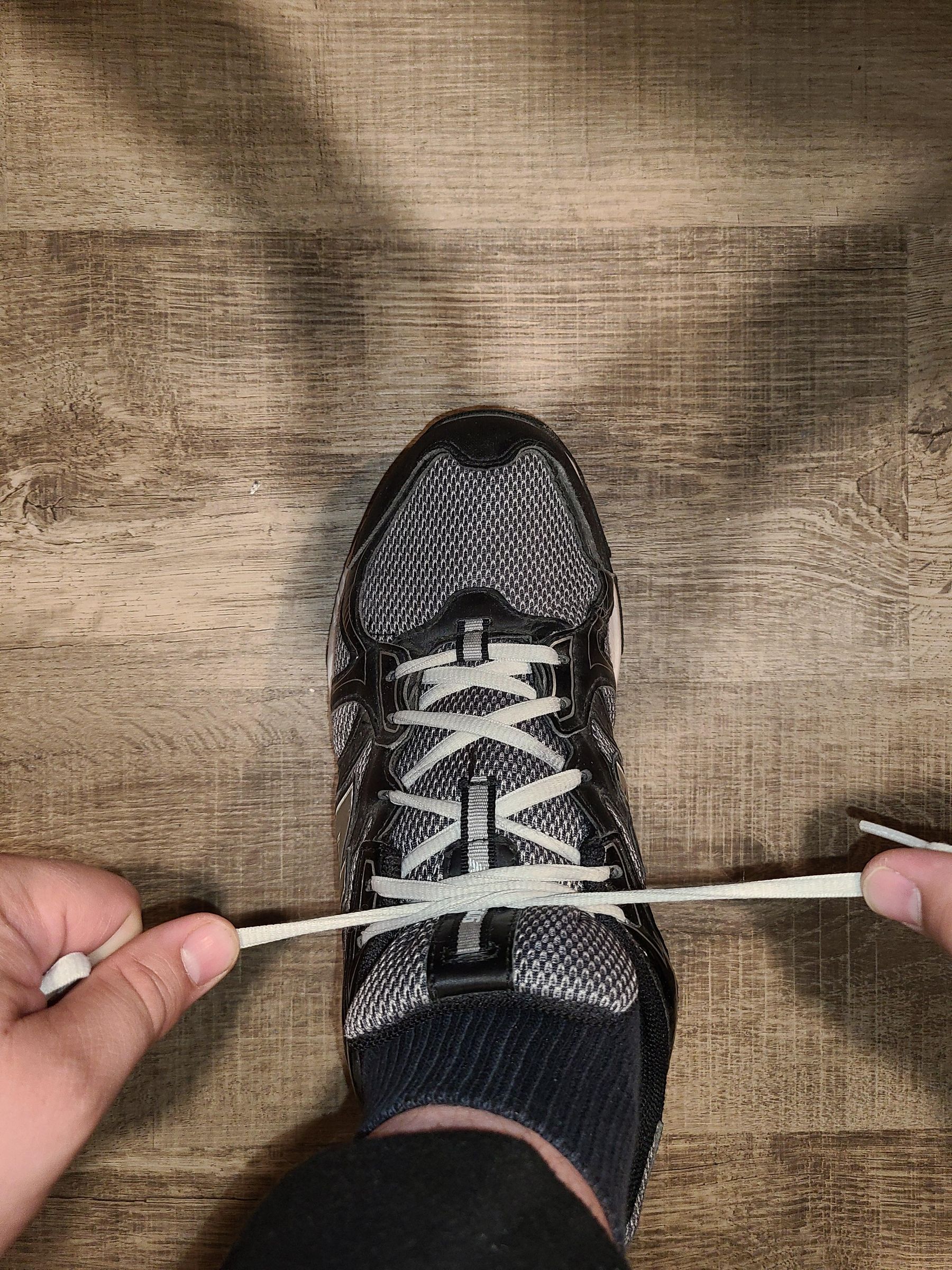 LooparoundShoeLaces 10 Steps Instructables