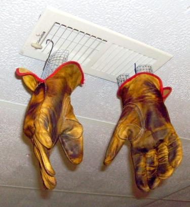 Dryer for Gloves and Mittens