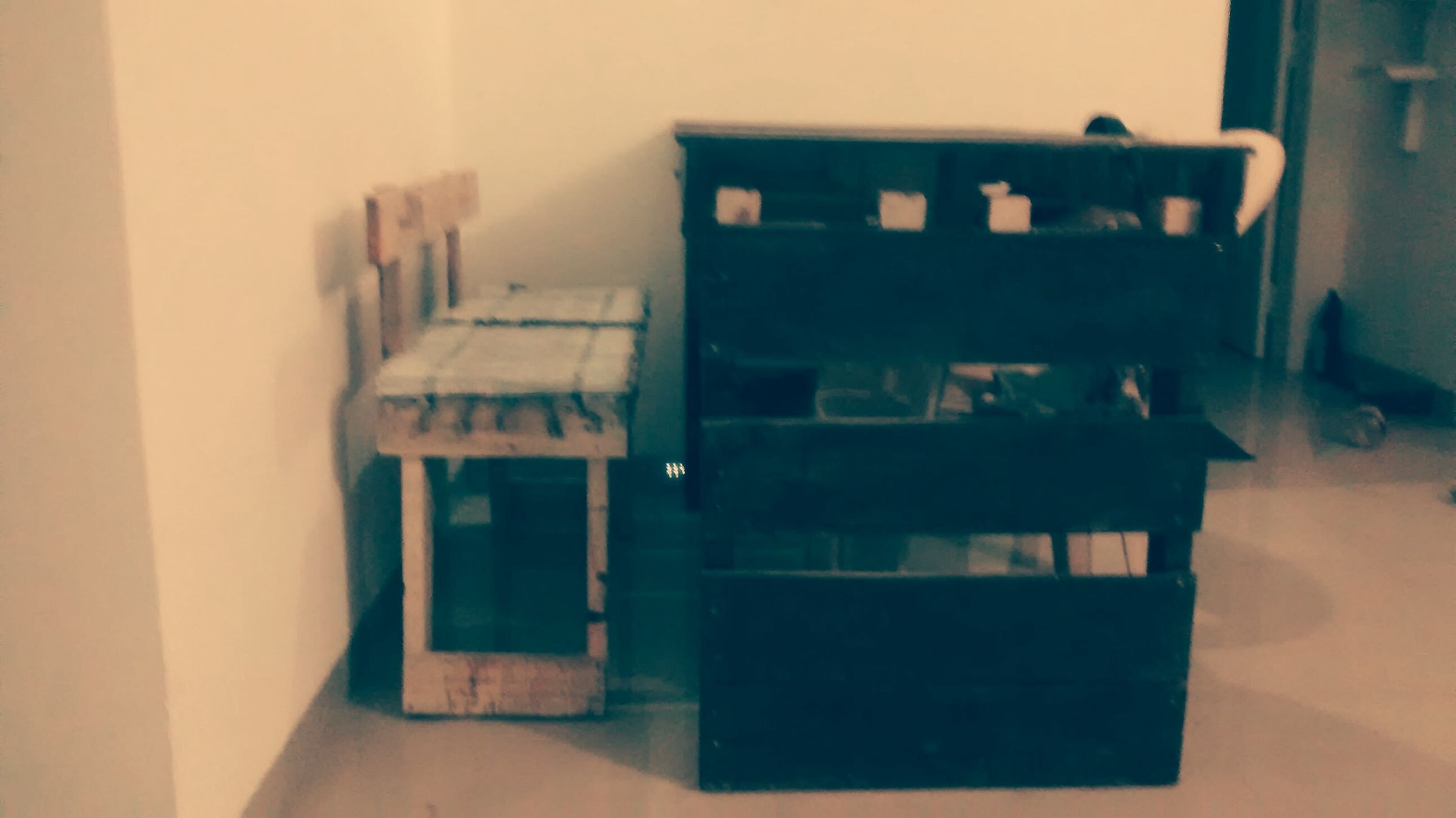 DIY Pallet Dining Table With Bench 