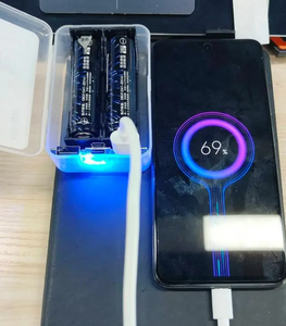 Low-cost DIY Power Bank With Replaceable Batteries Using Lithium Batteries