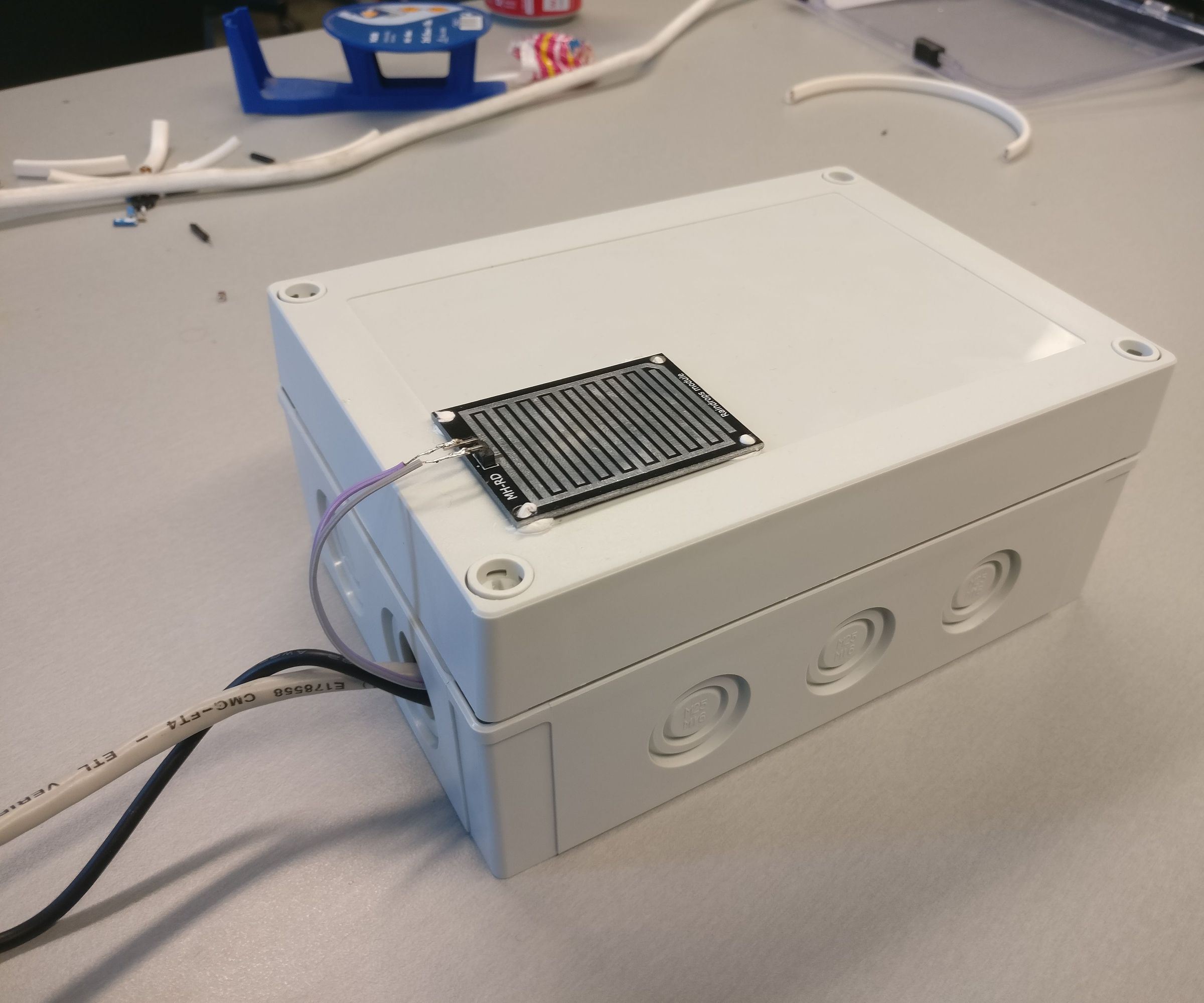 Intro: Raspberry Pi Weatherstation With Flask and Mysql