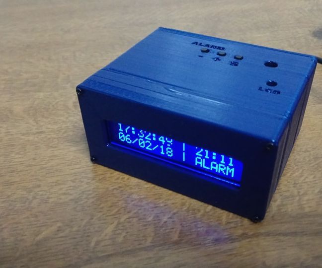 Arduino Digital Clock With Alarm Function (custom PCB)