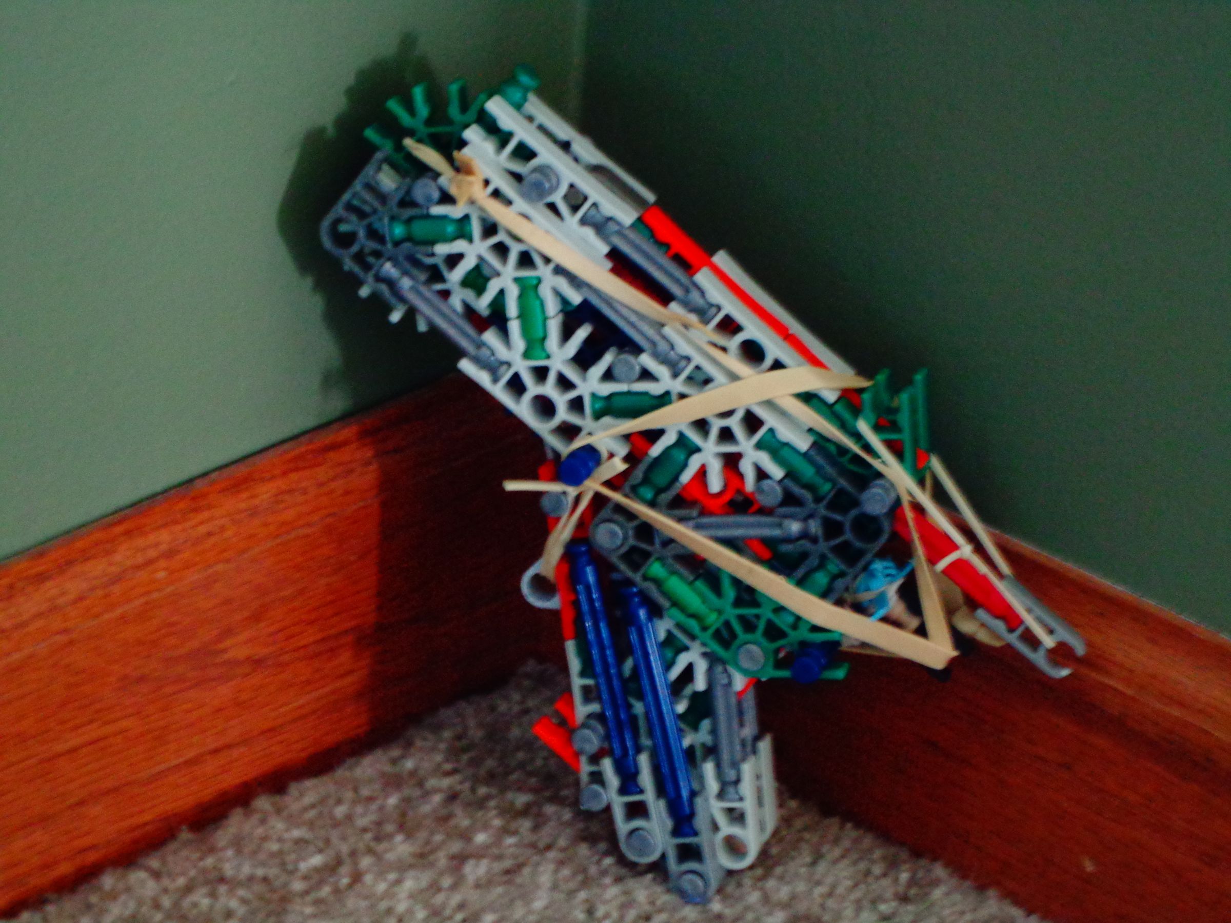Insight: a Mini Tubular Magazine K'nex Pistol