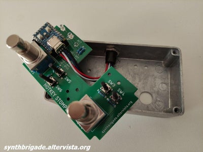 DIY Programmable Hotkey Stompbox