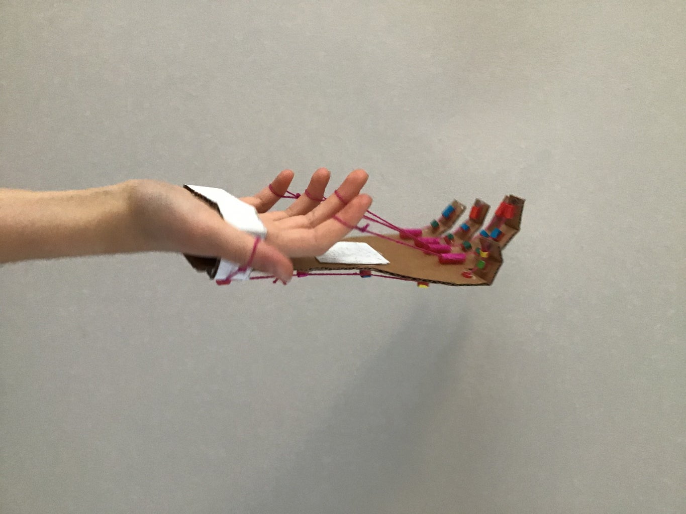 Cardboard Robot Hand : 8 Steps (with Pictures) - Instructables
