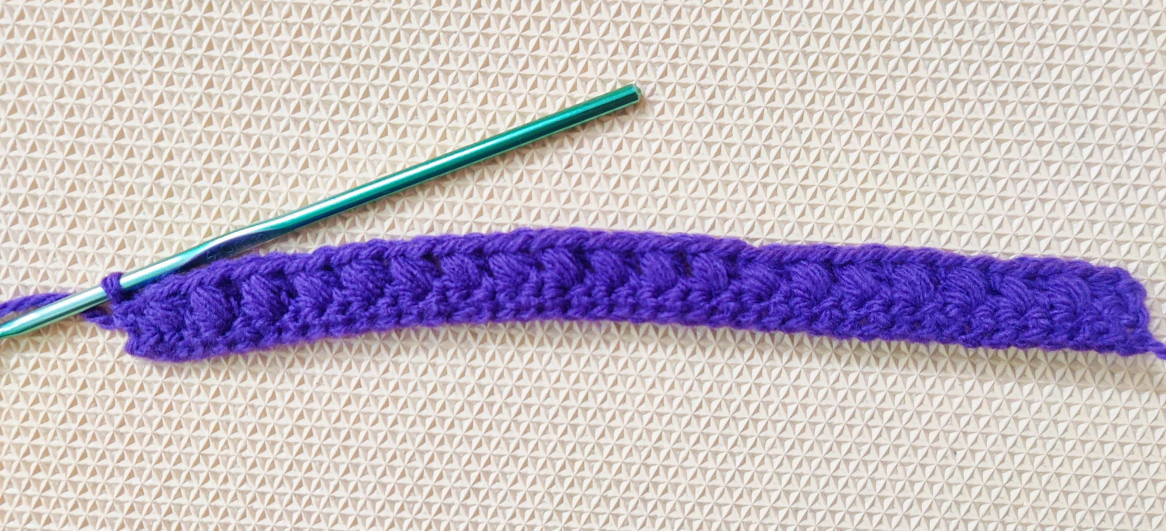 How to Make a Easy Crochet Scarf With Puff Stitch : 6 Steps (with ...