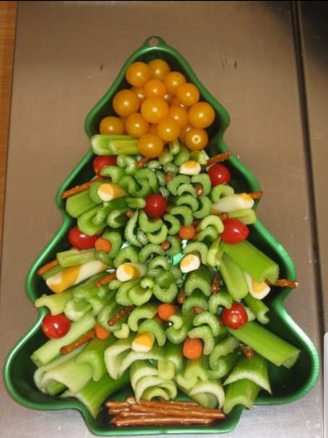 Christmas Tree Salad 6 Steps Instructables