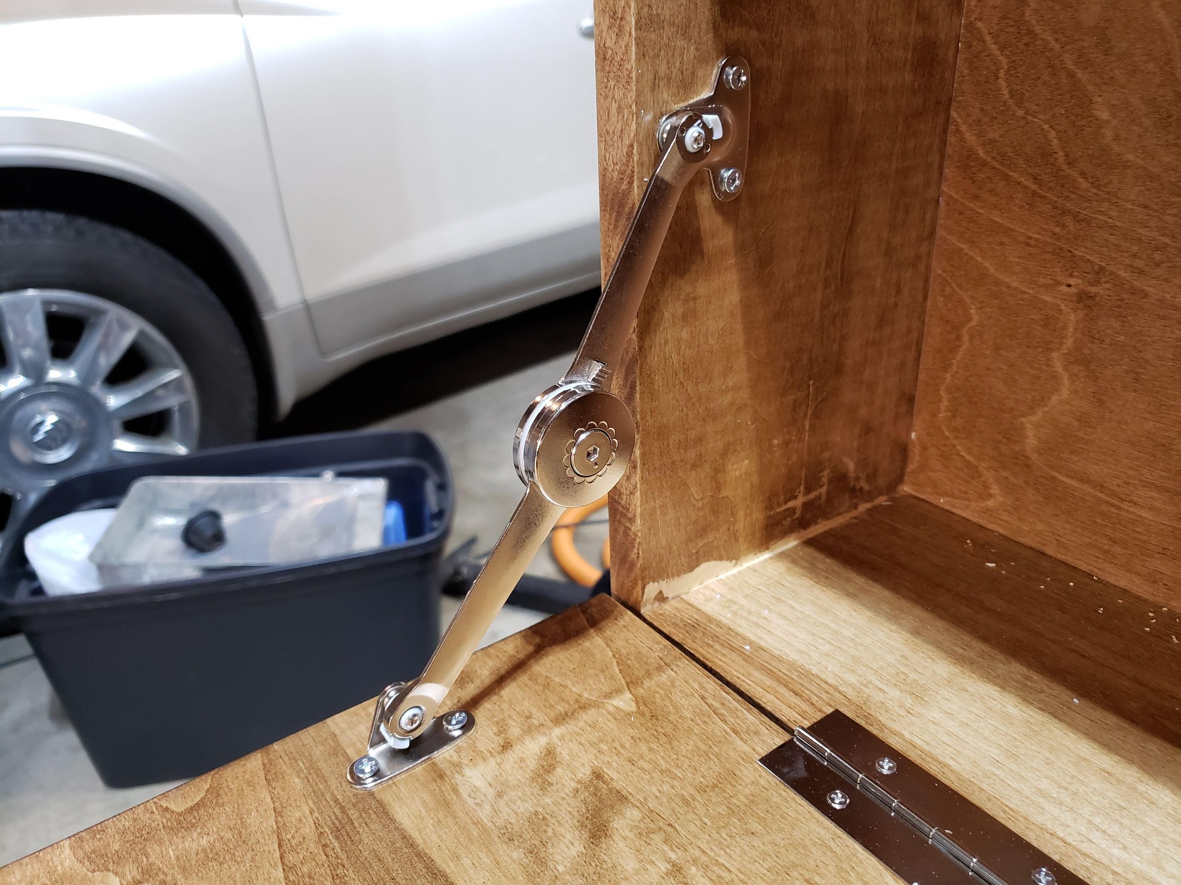 Folding (Murphy) Wall Desk : 10 Steps - Instructables