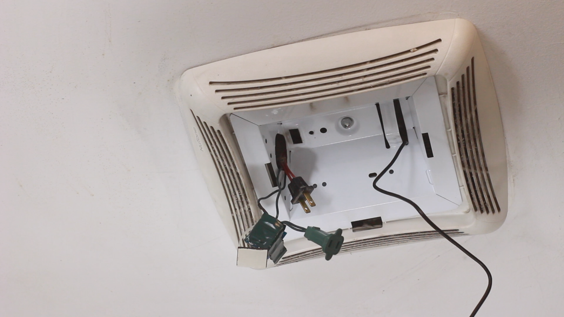 WiFi Bathroom Humidity Sensor W/Fan Control, App & Automation : 6 Steps ...