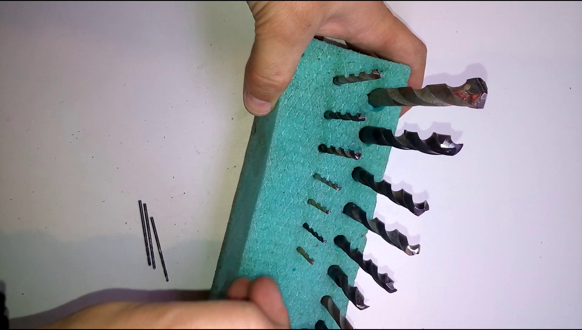 Simple Drill Holder 3 Steps (with Pictures) Instructables