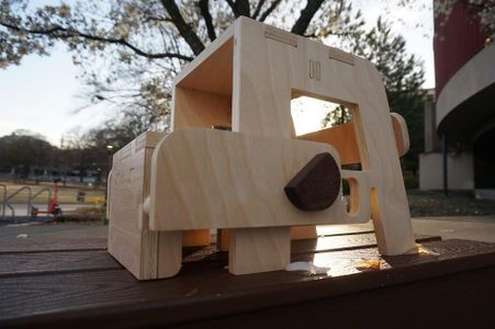 Ploko the Retractable Step Stool