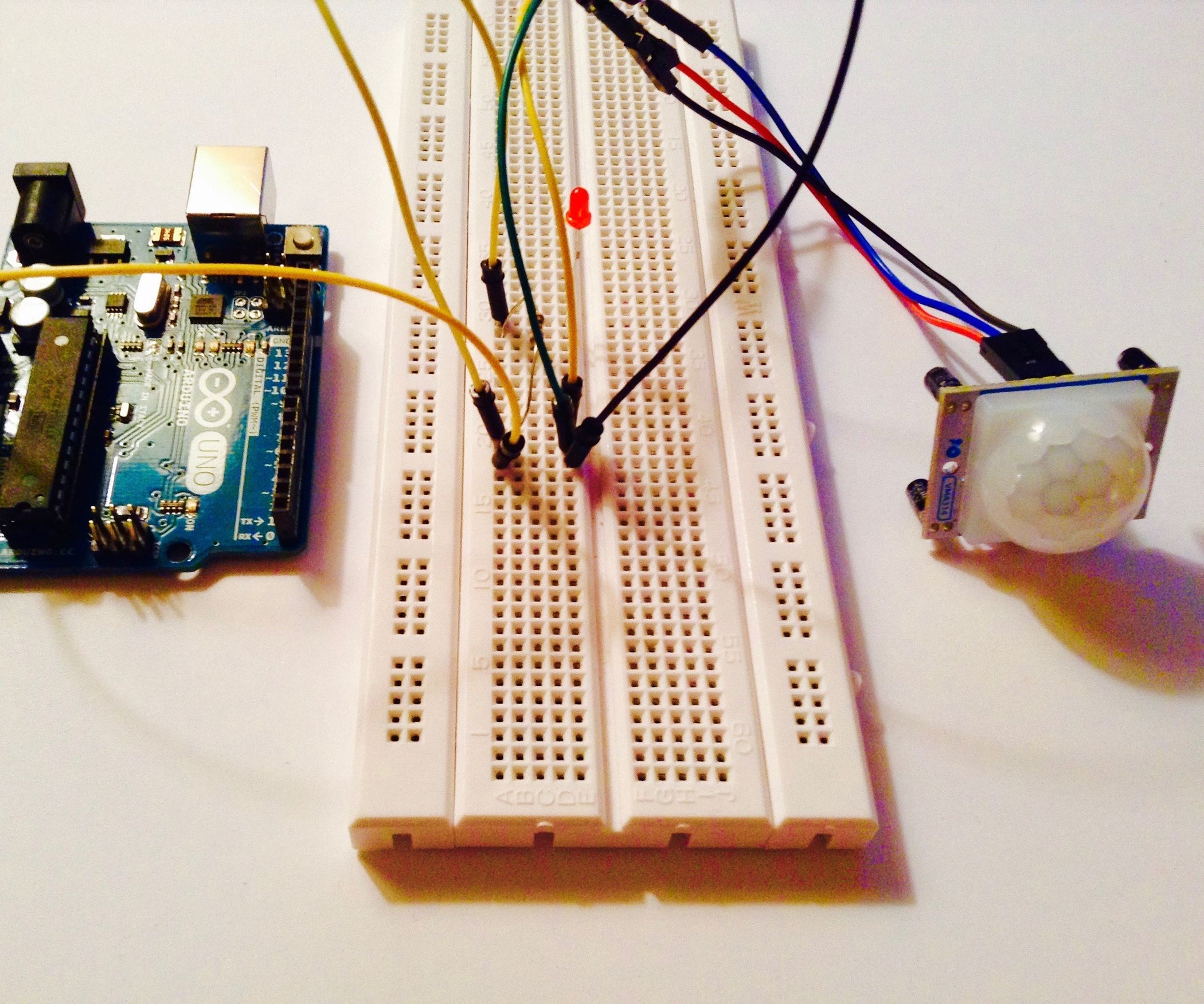 How to Test a PIR Sensor : 3 Steps (with Pictures) - Instructables
