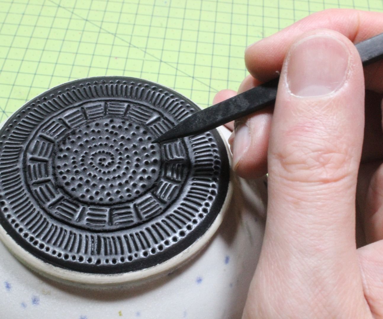 Enhance Your Ceramics With Sugru (for a Heat-proof, Non-slip, Non-scratch, Decorative Base)
