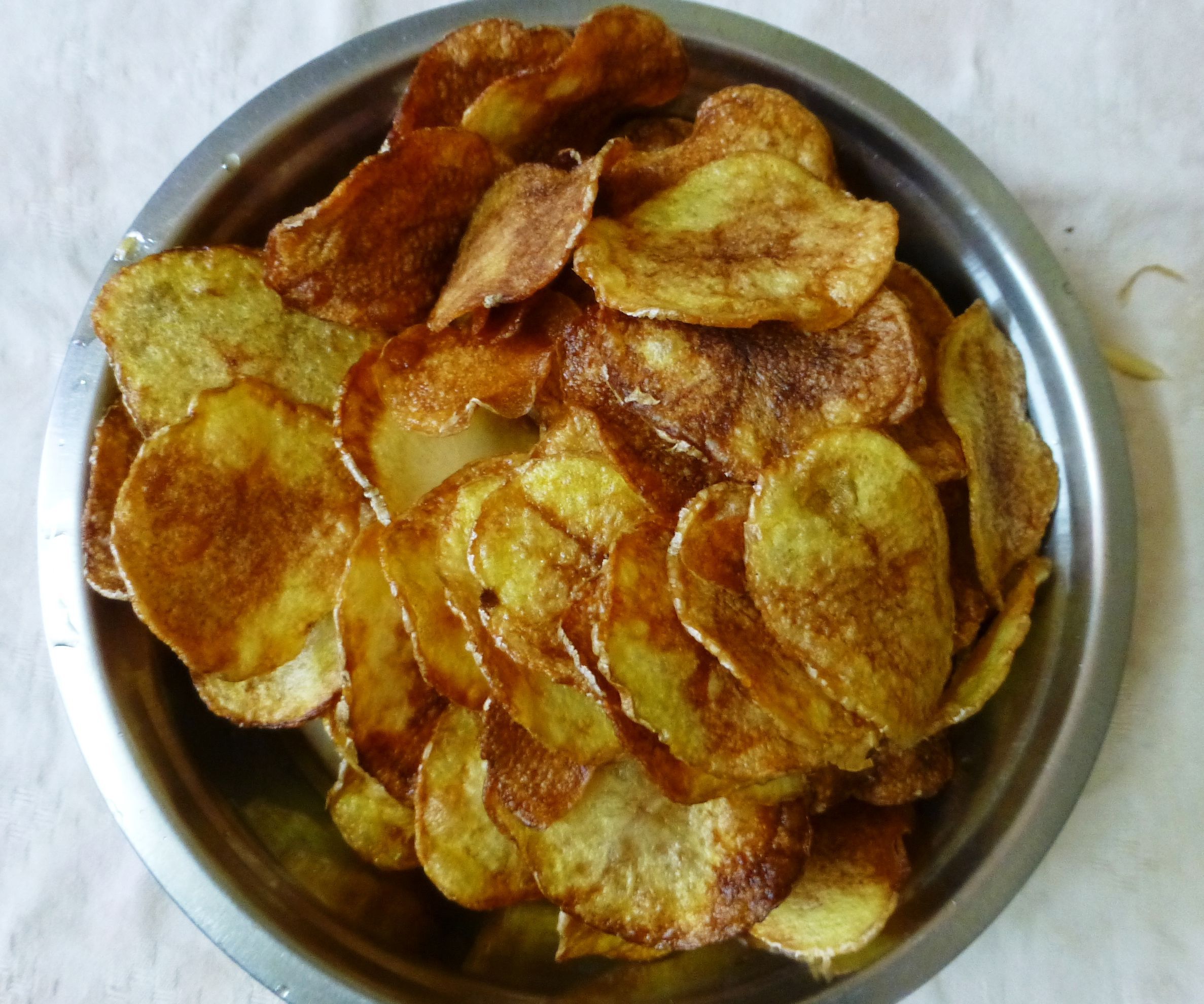 Make Crispy Potato Chips at Home