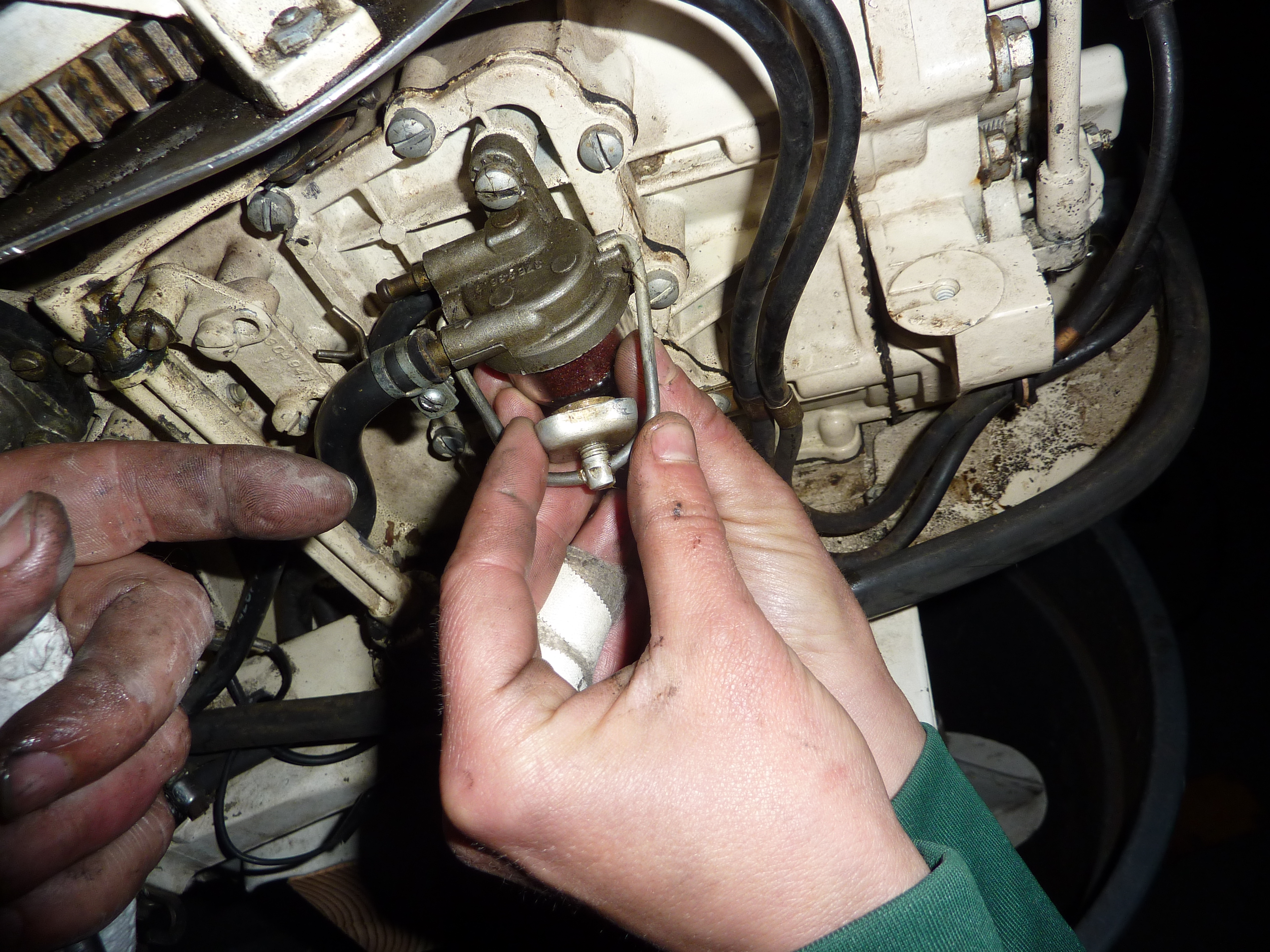 Fix Fuel Flow on Your Outboard Motor