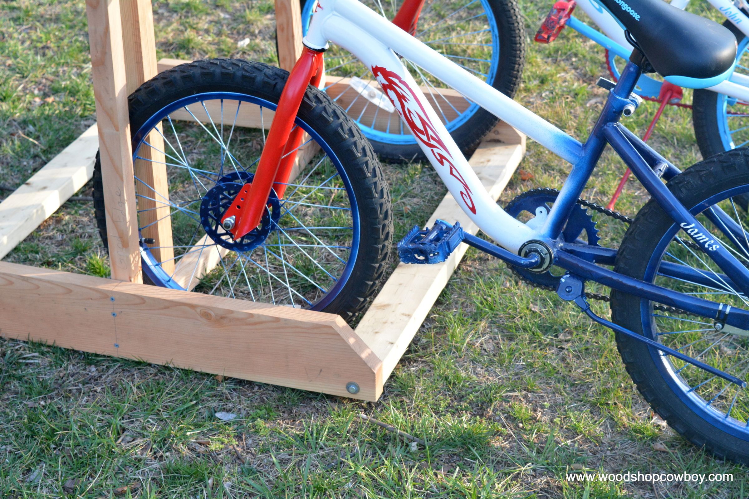 The 2x6 Bike Rack : 4 Steps (with Pictures) - Instructables