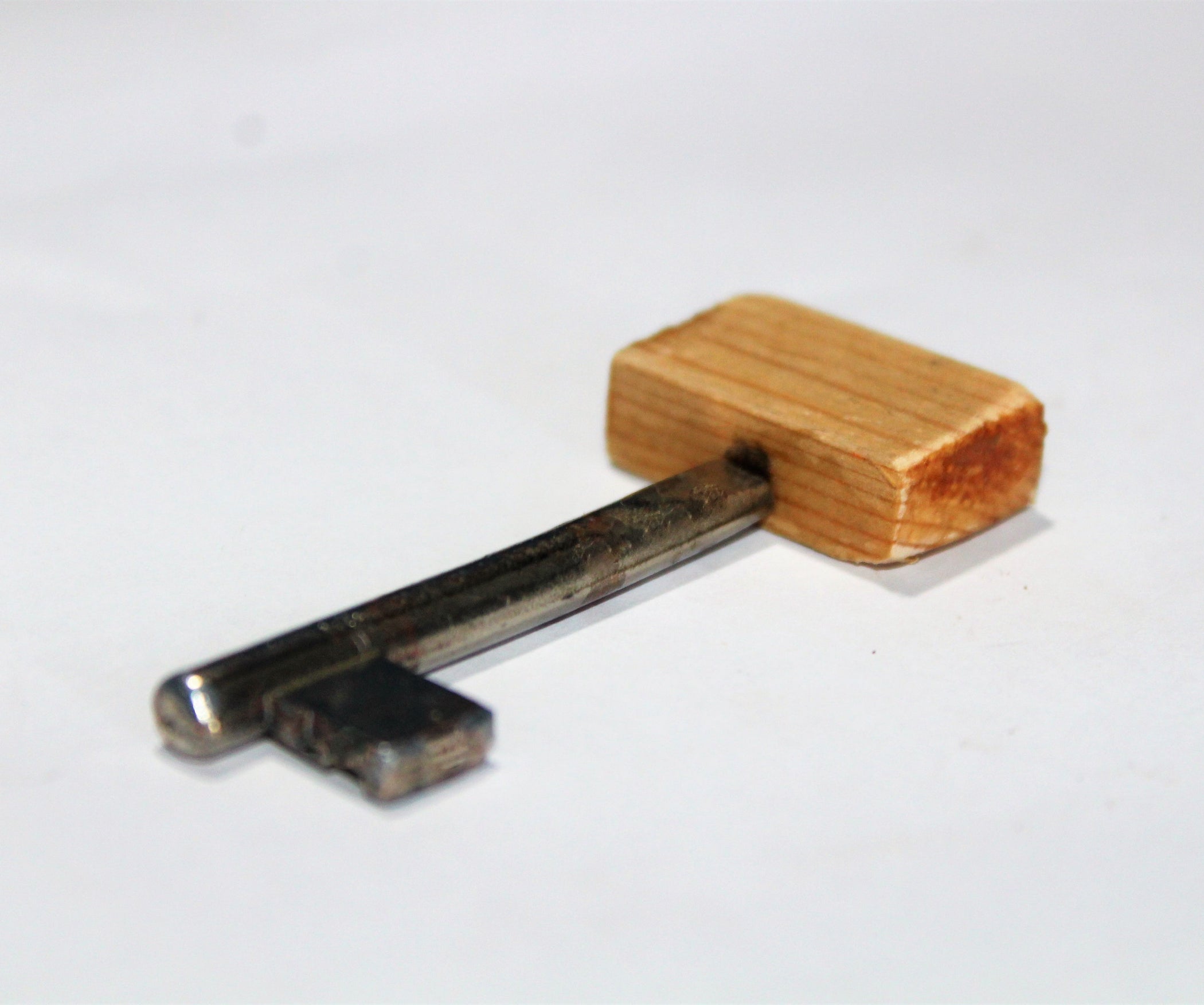 How to Fix a Broken Key Handle 9 Steps (with Pictures) Instructables