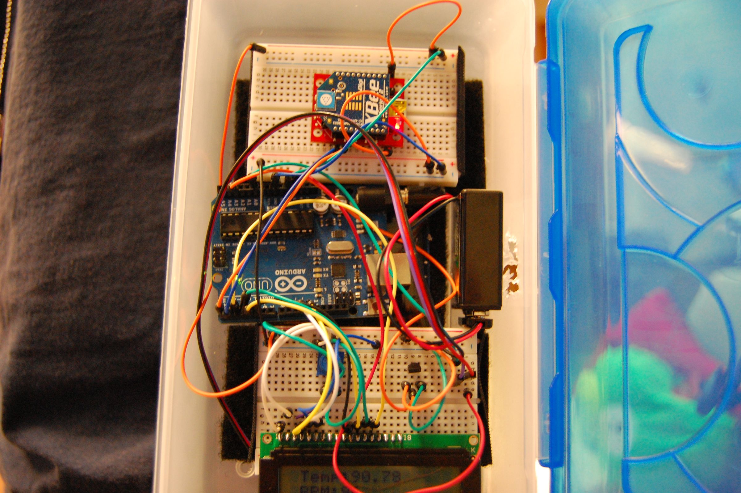 Wireless Vital-monitoring Armband