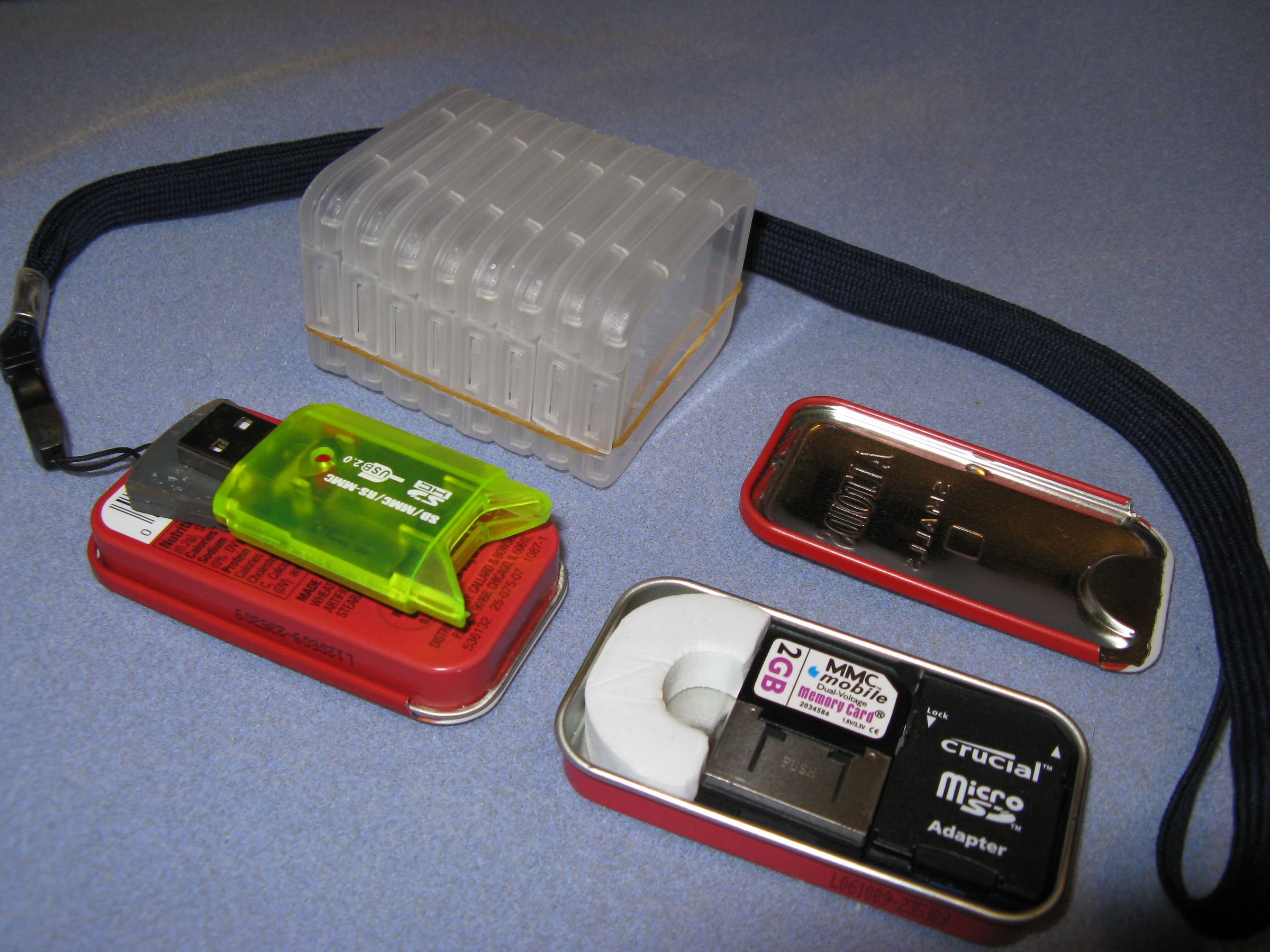 Altoids Space Saver SD MMC Caddy (1/5 the Space !)