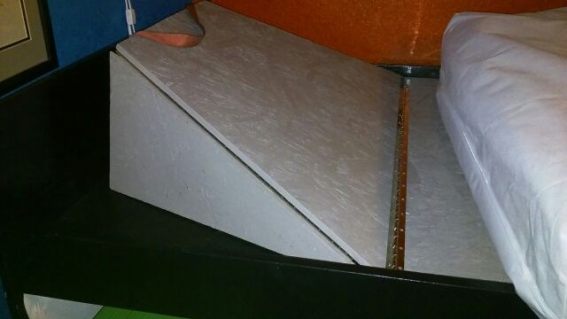 EASY HOSPITAL BED