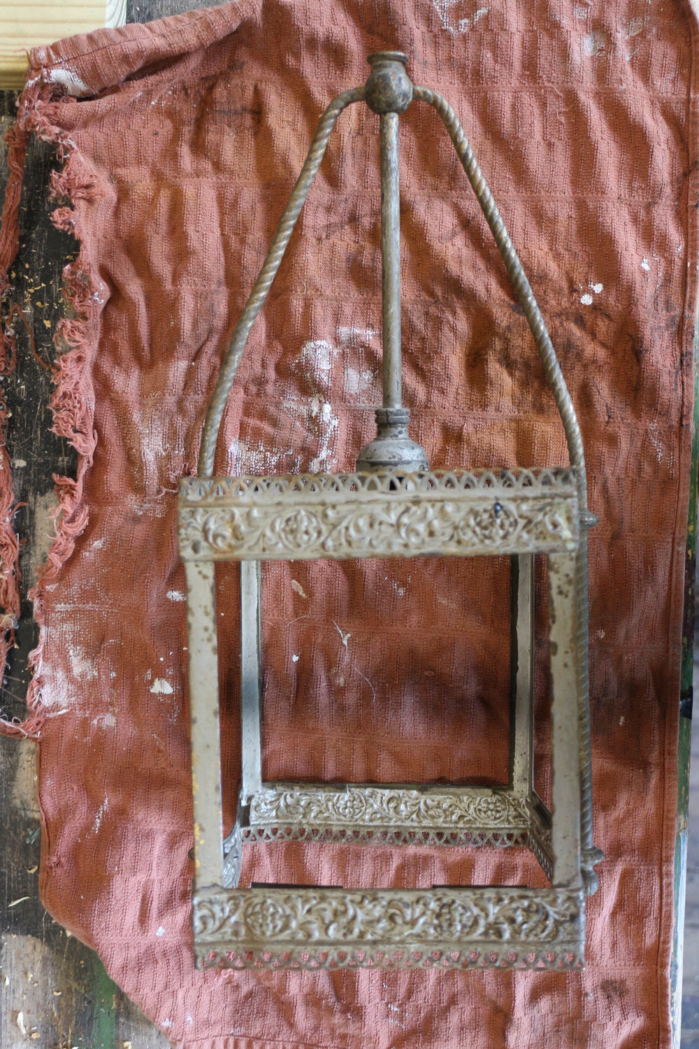 The Box Lamp: Finding and Cleaning