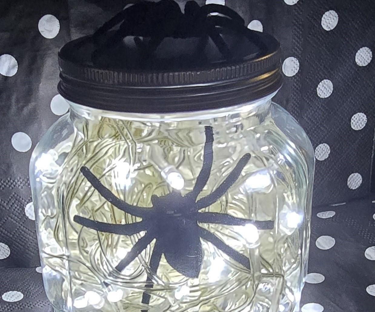Easy Halloween Spider Light Up Jar