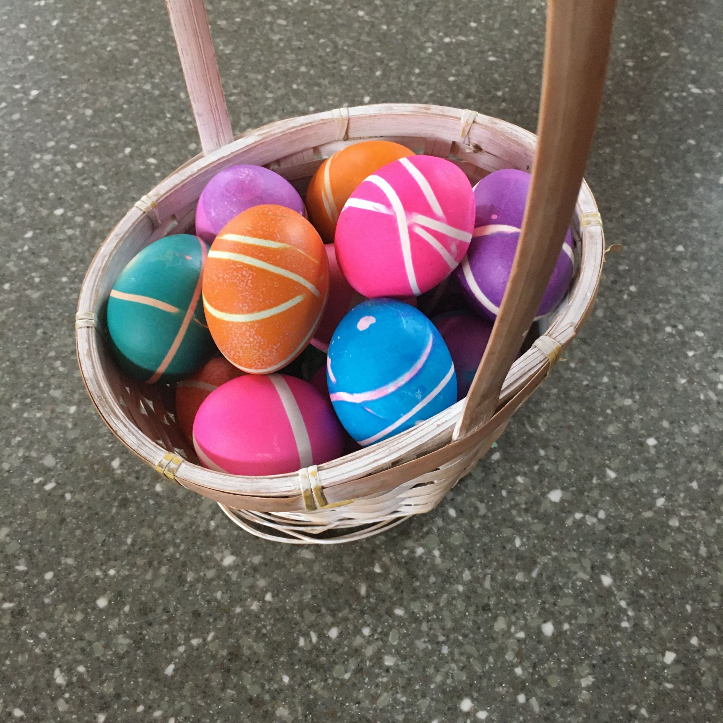 Rubber Band Dyed Easter Eggs : 5 Steps - Instructables