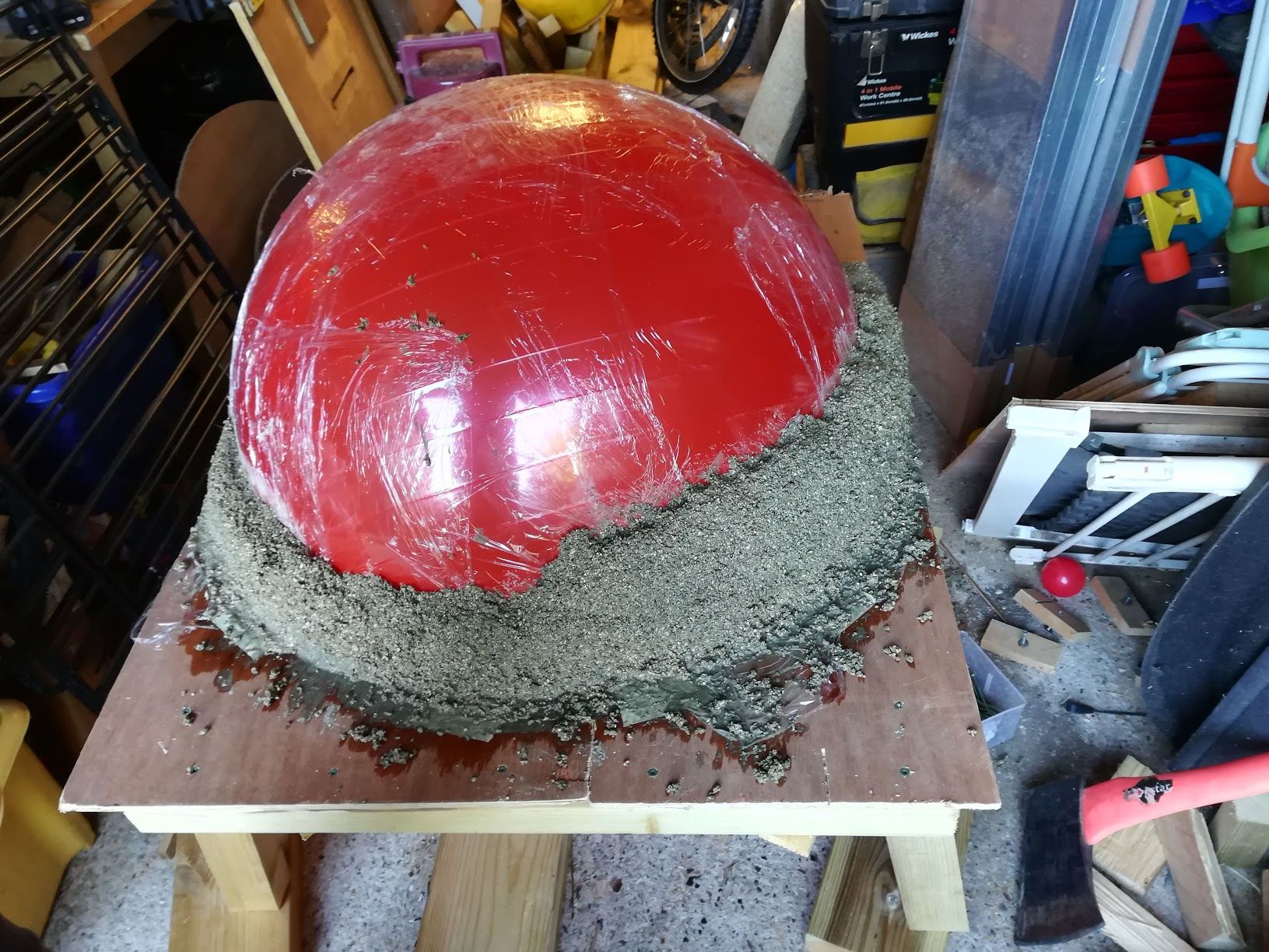 Vermiculite, Gym Ball Dome, Wood Fired Pizza Oven 10 Steps (with