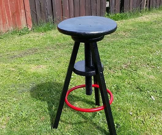 Second Life to Artists Stool