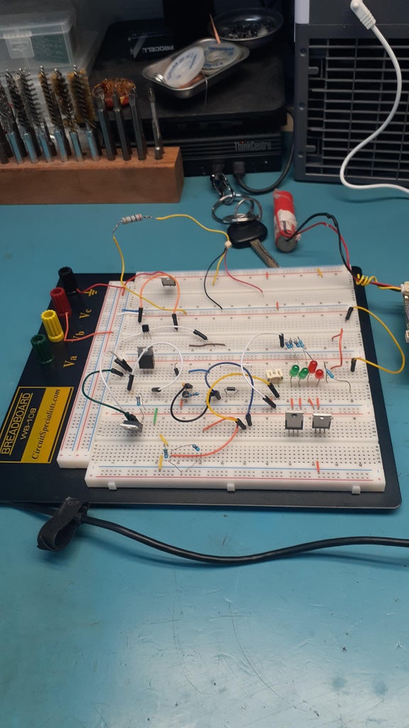 Programming a Lithium-ion Battery Charger Using a Finite State Machine ...
