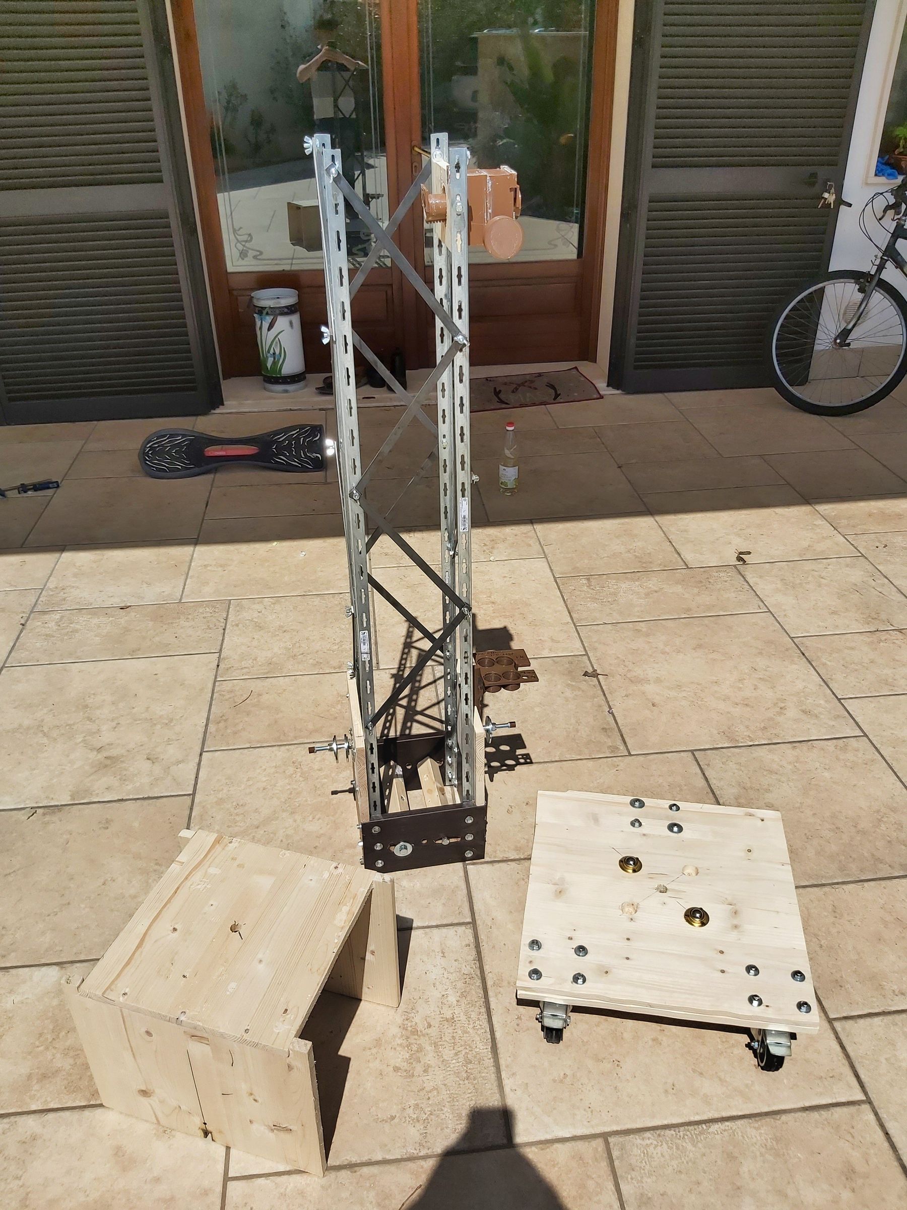 Homemade 8 Inches Dobsonian Telescope (Under Construction) 16 Steps