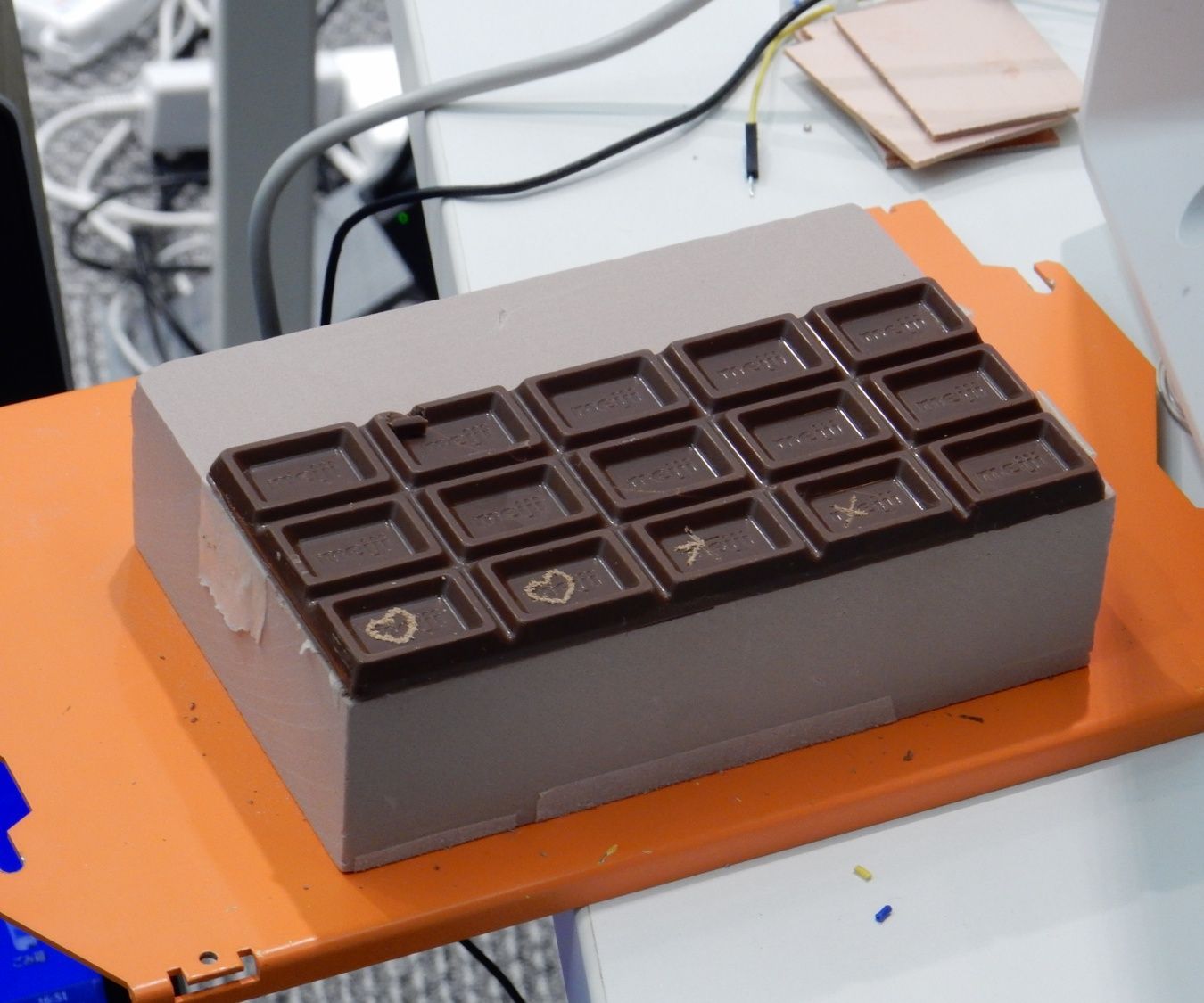 SRM-20をチョコレート切削機にハック！