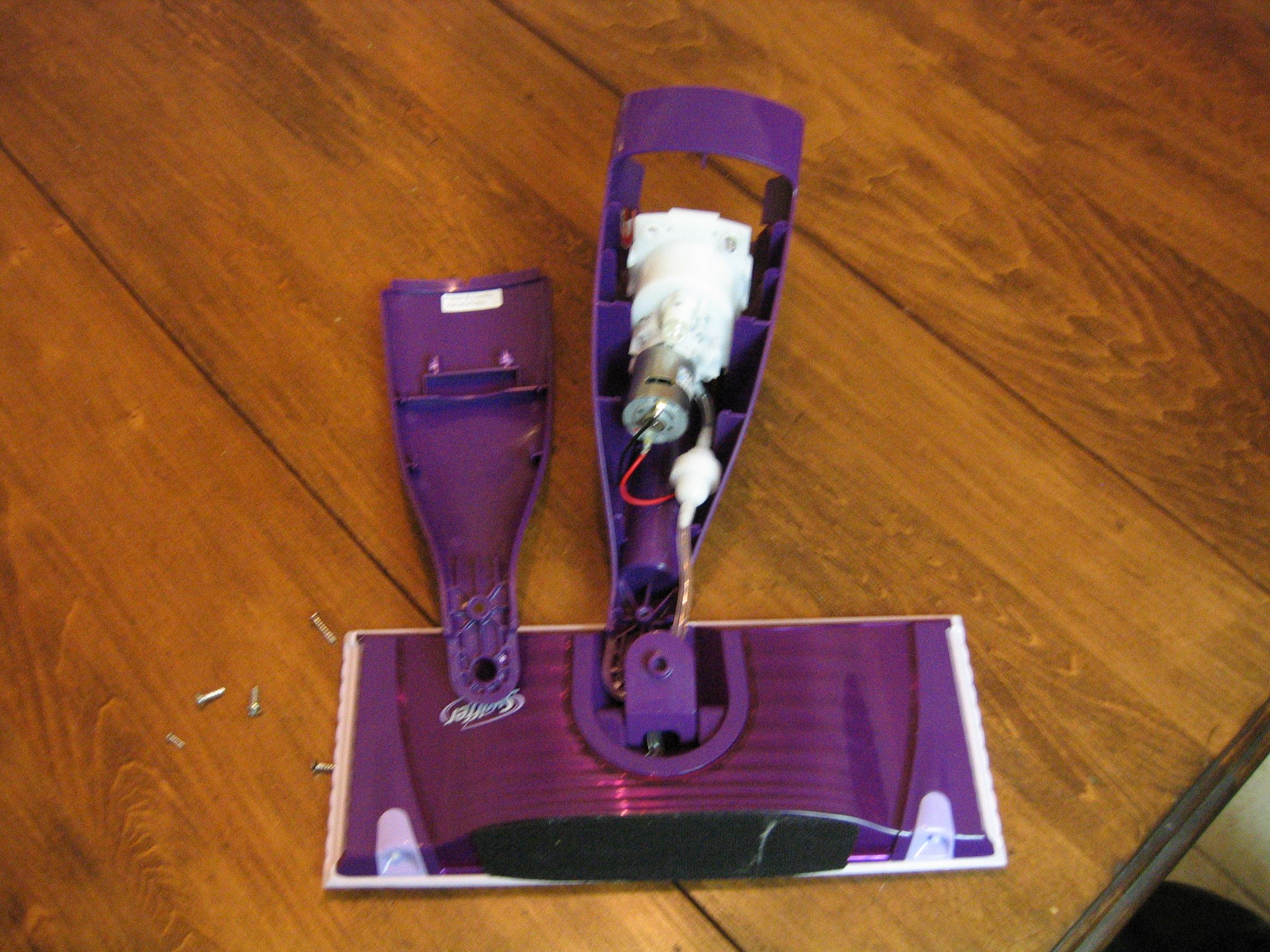 Disassemble a Swiffer WetJet Mop 5 Steps Instructables
