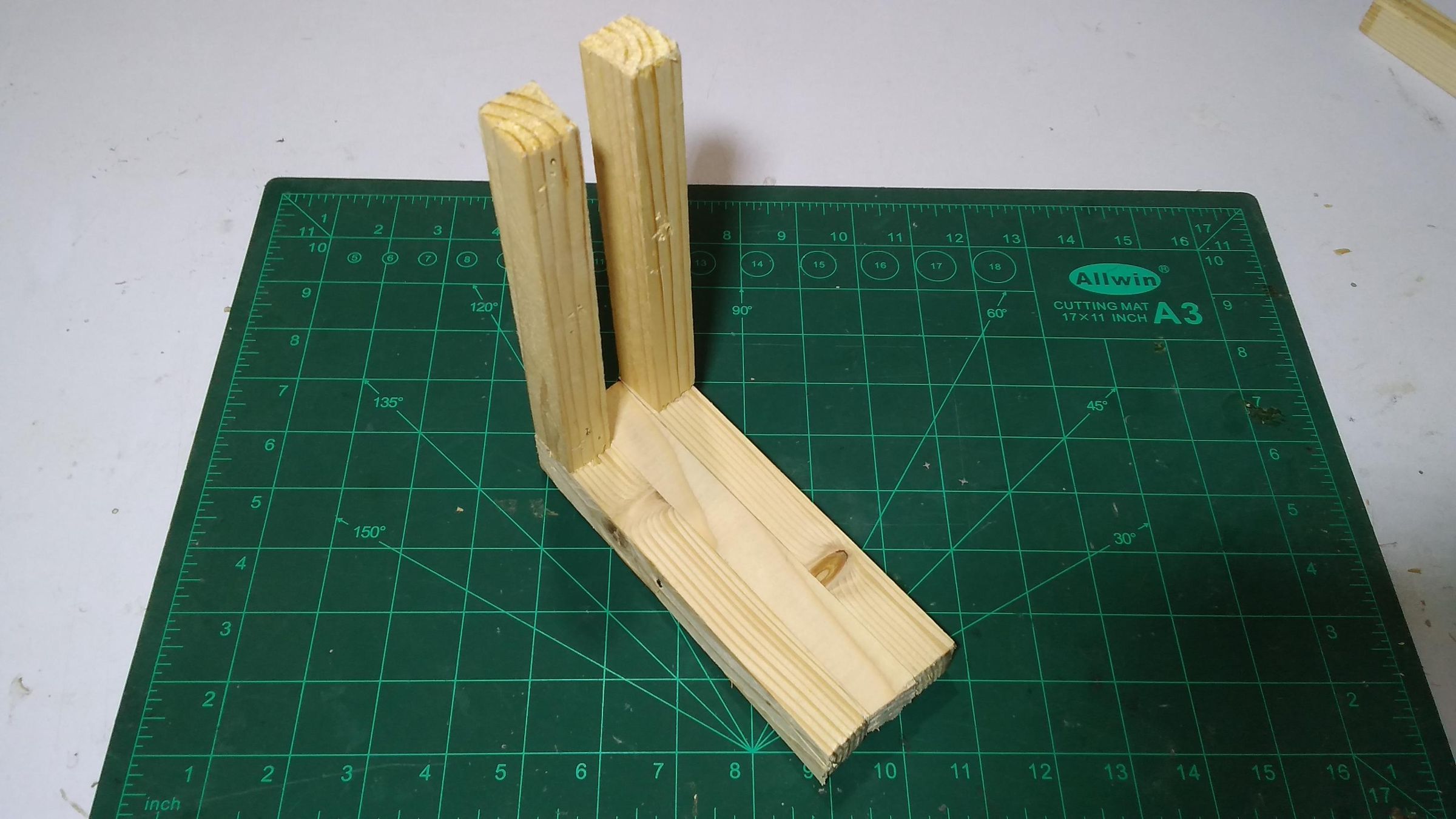 How to Make Wooden Catapult : 5 Steps (with Pictures) - Instructables