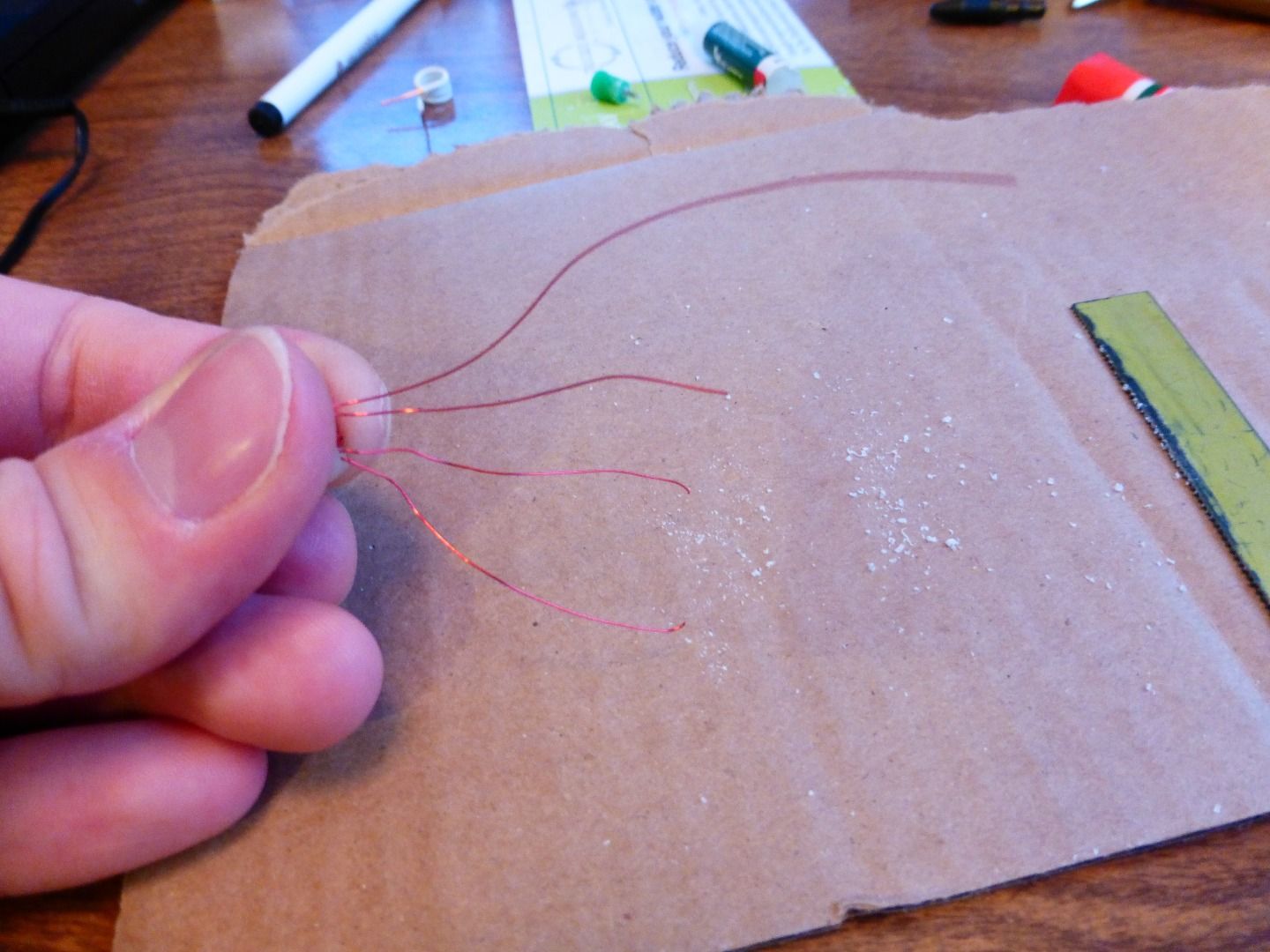 Make a Joule Thief Coil Without a Ferrite Toroid 5 Steps (with