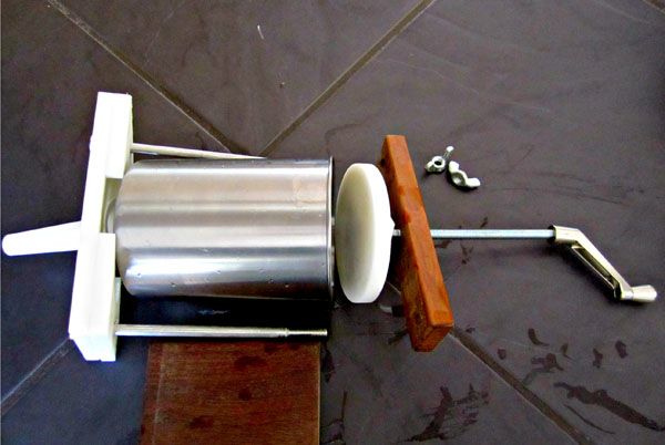 Sausage Stuffer : 8 Steps (with Pictures) - Instructables homemade sausage stuffer