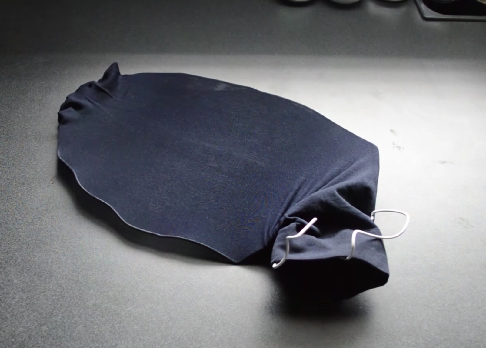 Make Your Own Microphone Pop Filter 4 Steps Instructables