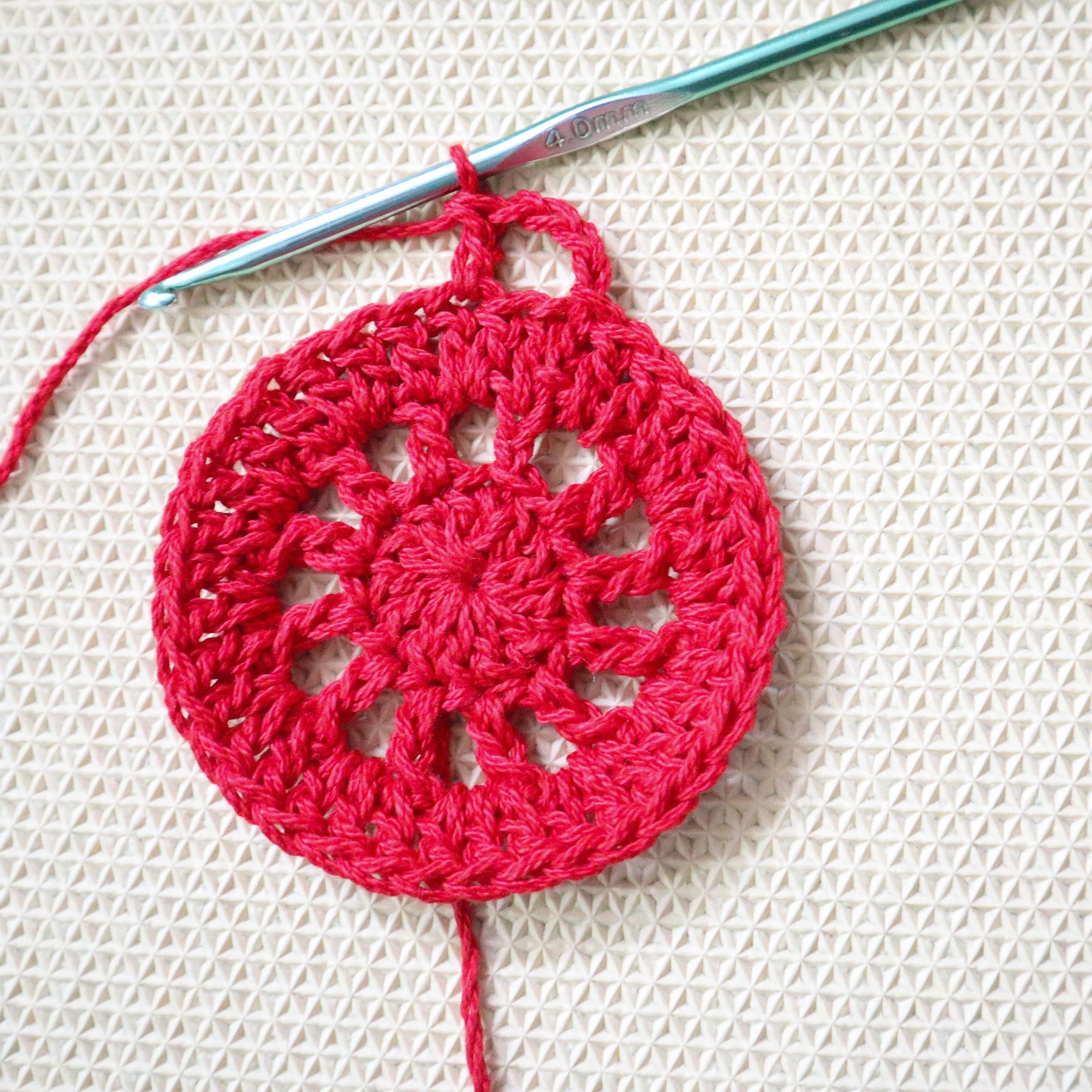 How to Make Easy Crochet Christmas Placemats 9 Steps (with Pictures