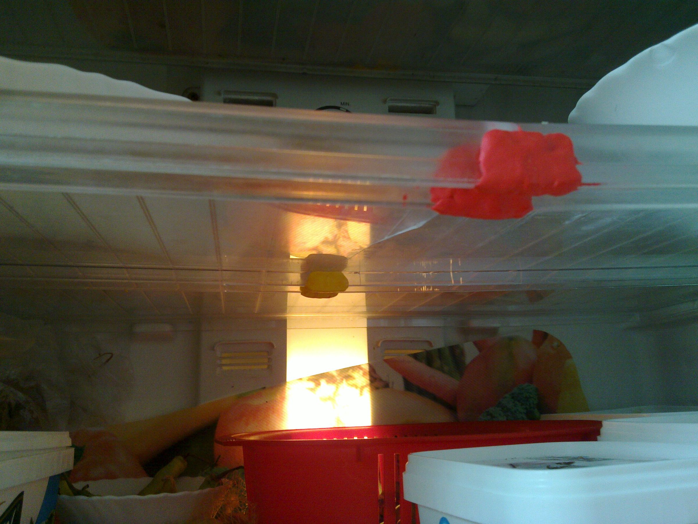 Fixing Broken Refrigerator Shelf With SUGRU. 4 Steps Instructables