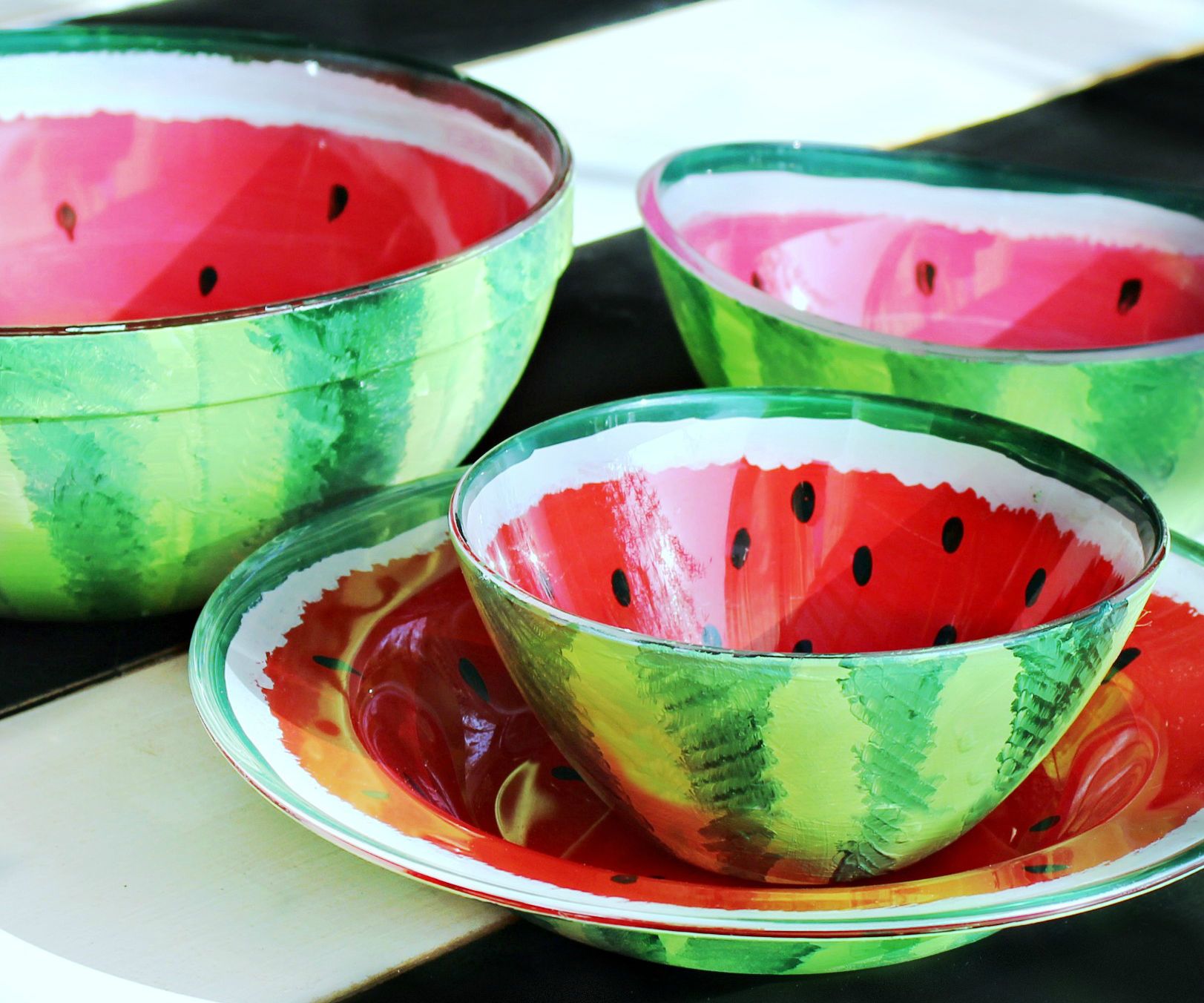 Watermelon Bowls DIY