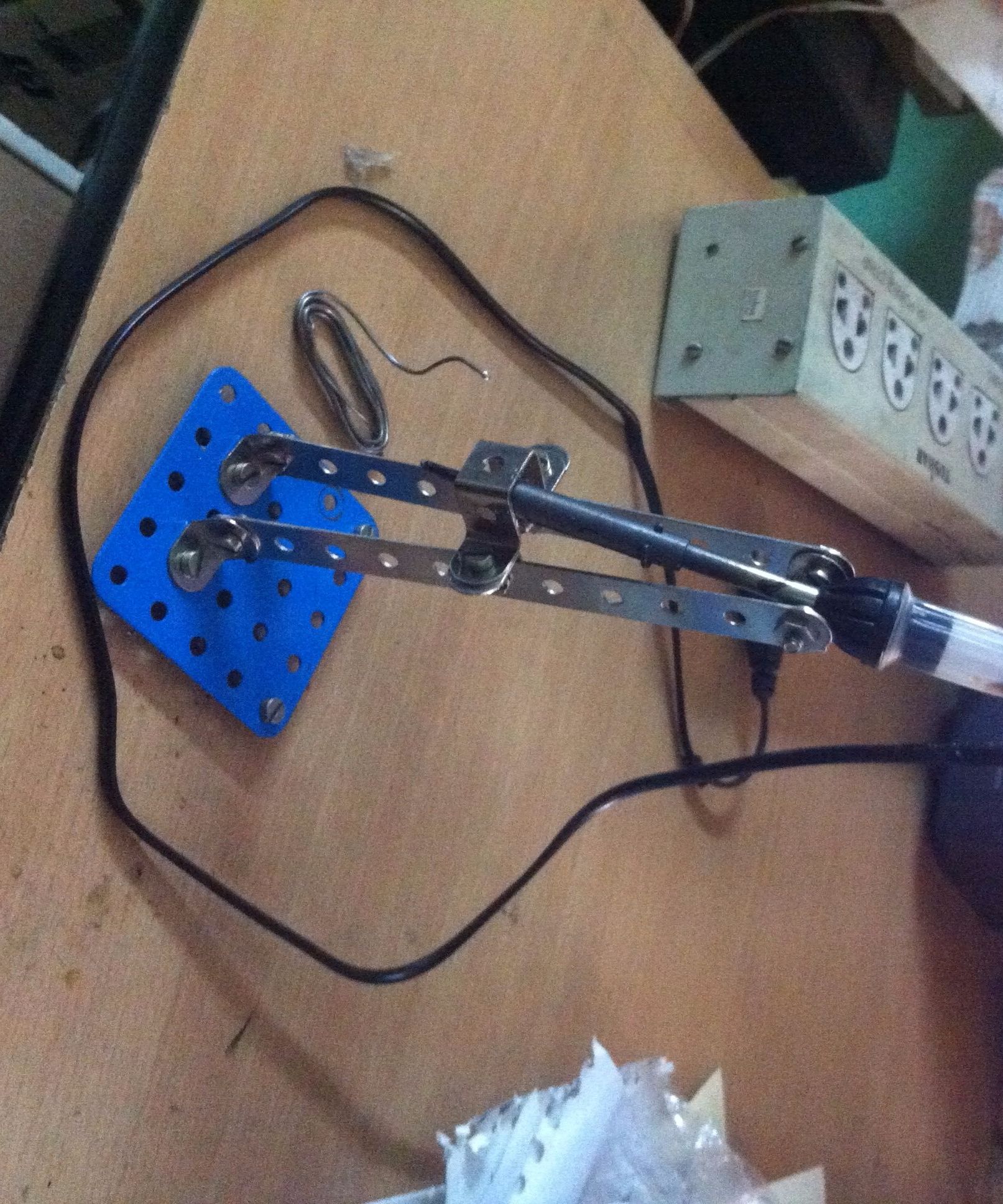 Cheap Efficient Soldering Iron Stand
