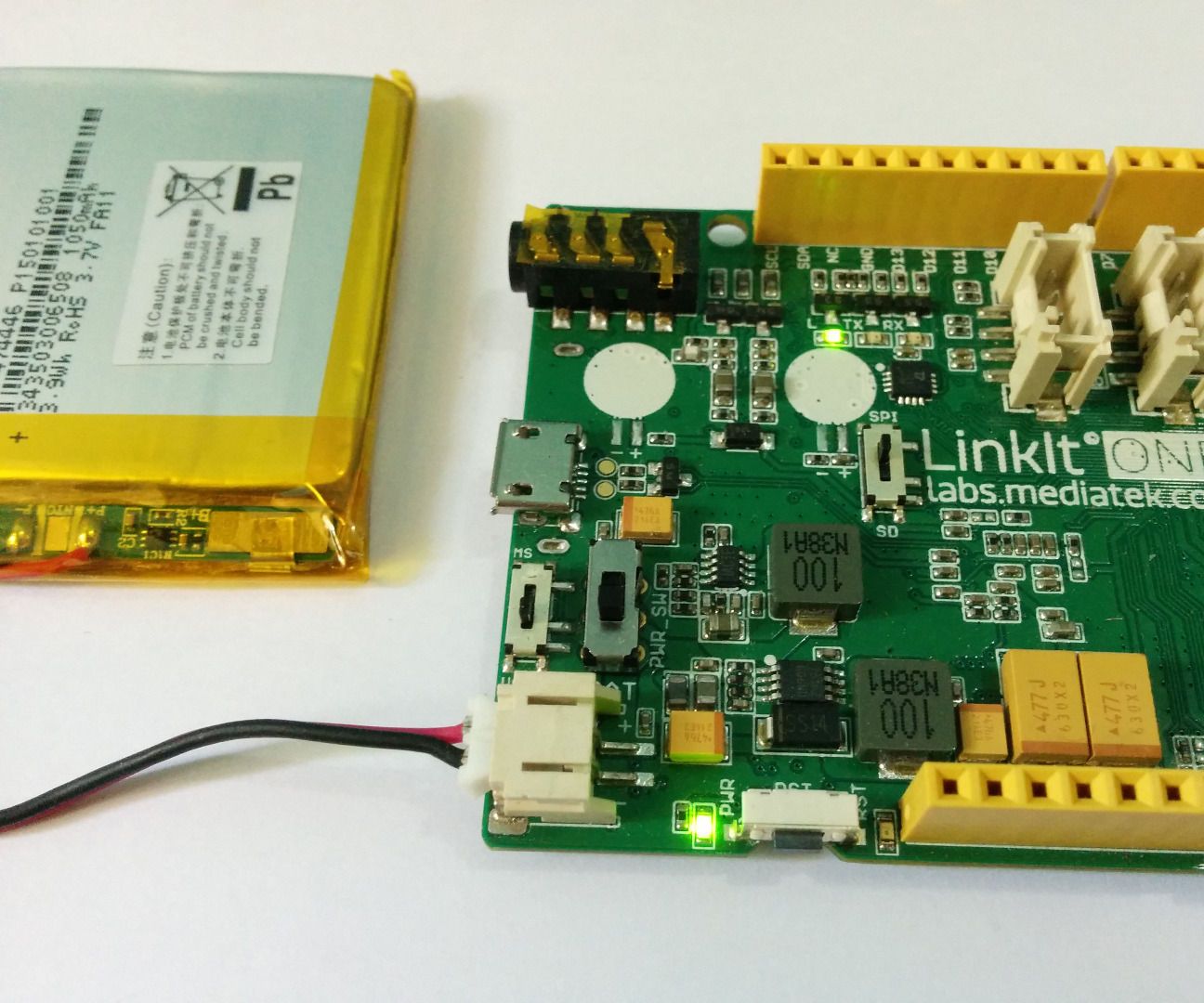LinkIt One - Battery Level Indicator 