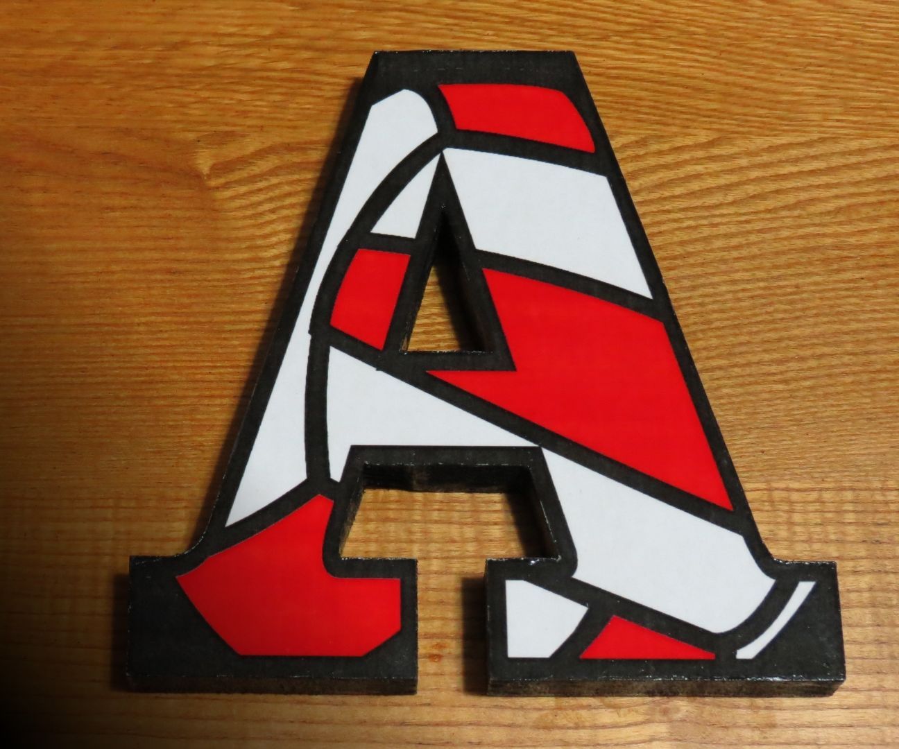 How to Add a Paper Image to Wood - Wood Letter